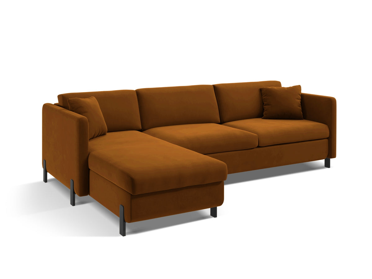 Gloria Velour links Ecksofa mit Schlaffunktion und Stauraum 4 Sitzer in Brown-Salvador präsentiert im Onlineshop von KAQTU Design AG. Bettsofa links ist von Micadoni