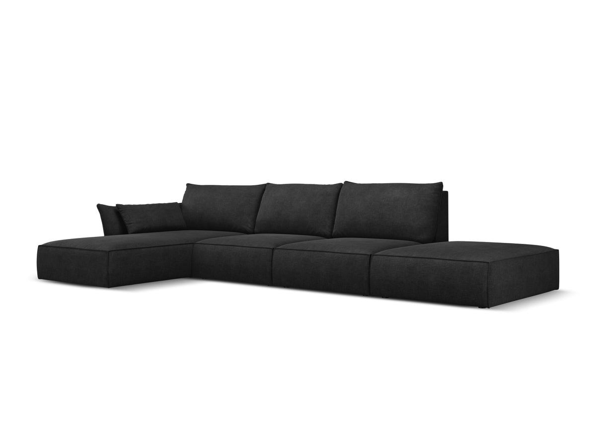 Kaelle Ecksofa links 5 Sitzer in Black-Over The Horizon präsentiert im Onlineshop von KAQTU Design AG. L-Sofa links ist von Micadoni