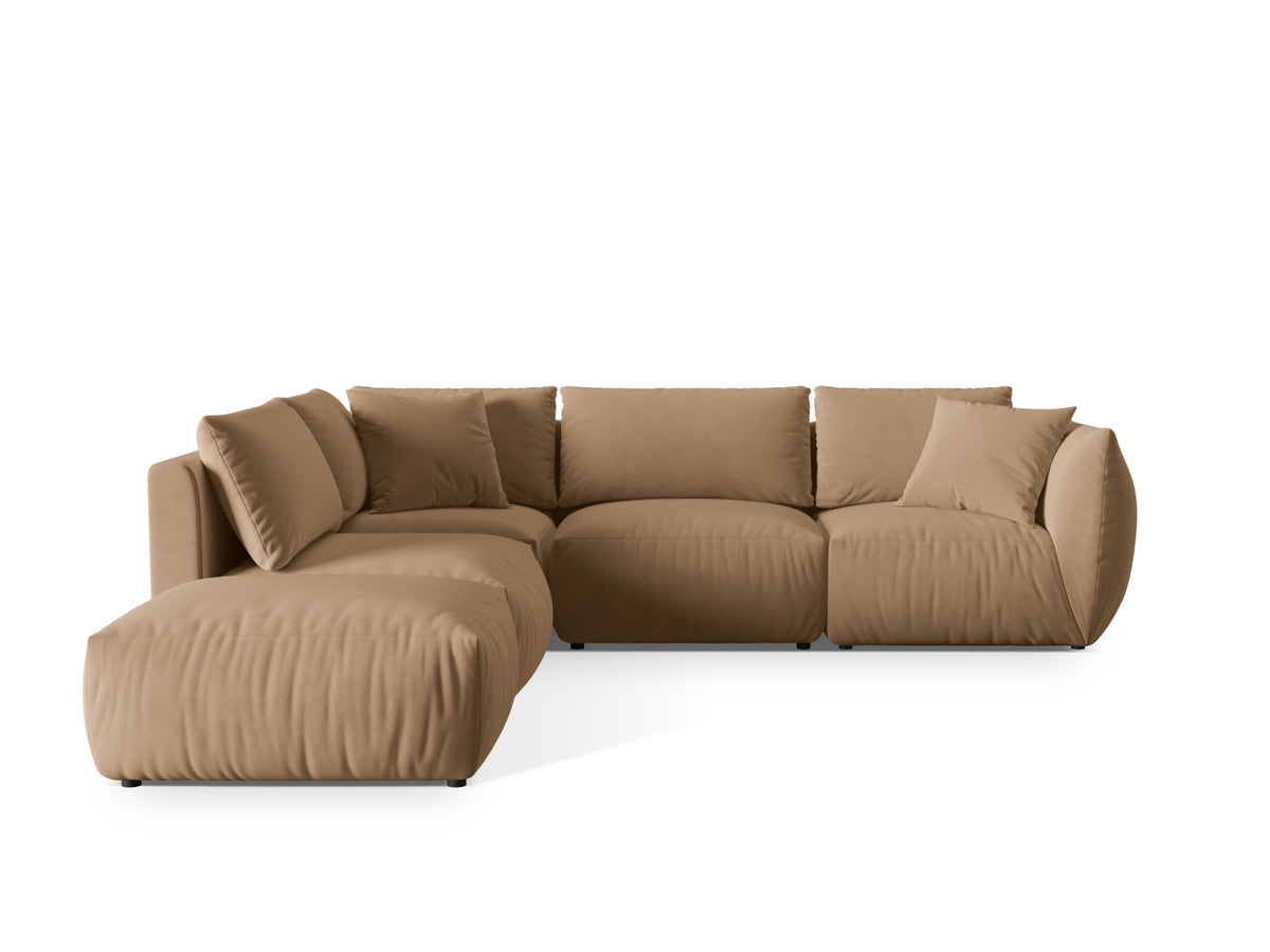 Chris Velour Modular Ecksofa links 4 Sitzer in Sand-Casino präsentiert im Onlineshop von KAQTU Design AG. Ecksofa links ist von Micadoni