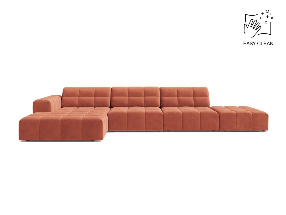 Linkes Ecksofa Jennifer von Micadoni in leichtem Beige mit Bluvel-Stoffbezug, L-Form und schwarzen Kunststoffbeinen aus Polypropylen