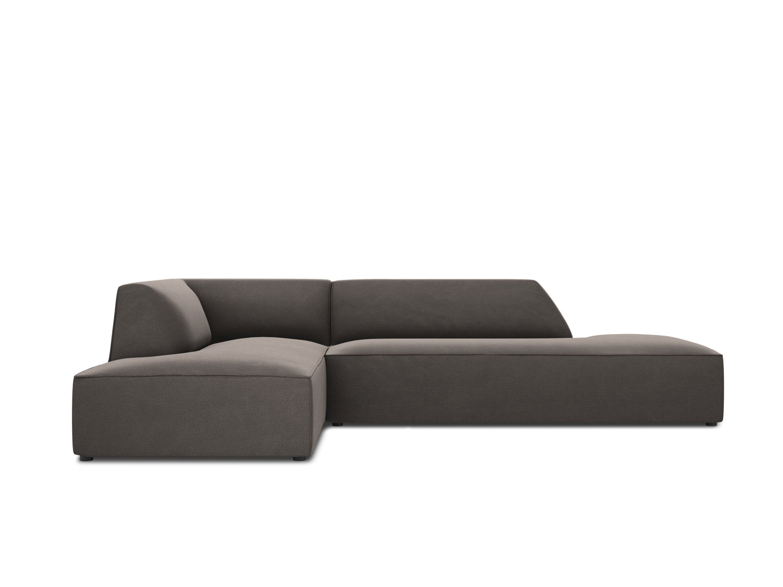 Elegantes, modulares Ecksofa in edlem Ruby Velour, linksseitig, bietet Platz für vier Personen und ergänzt moderne Wohnräume stilvoll.