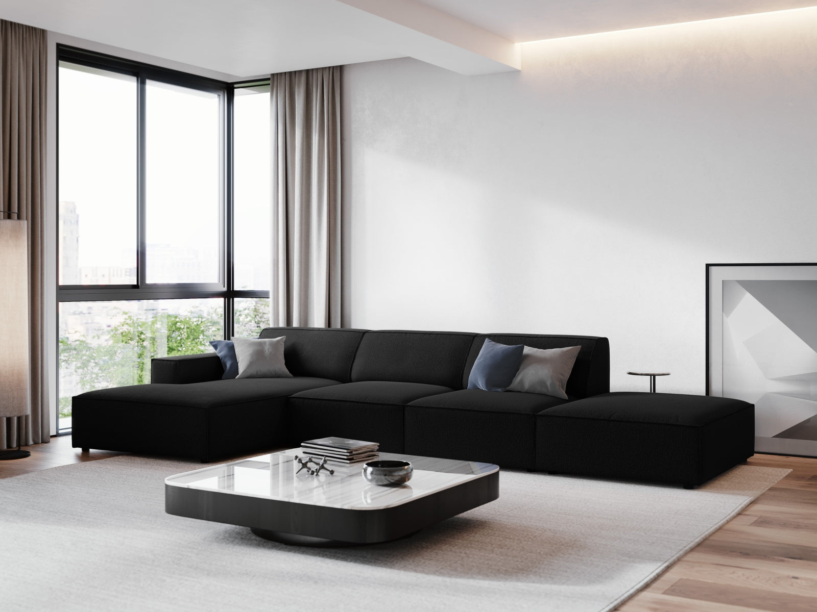 Elegantes, modulares Ecksofa Jodie in Schwarz, ideal für stilvolle Wohnräume. Komfortables 5-Sitzer-Design von Micadoni.