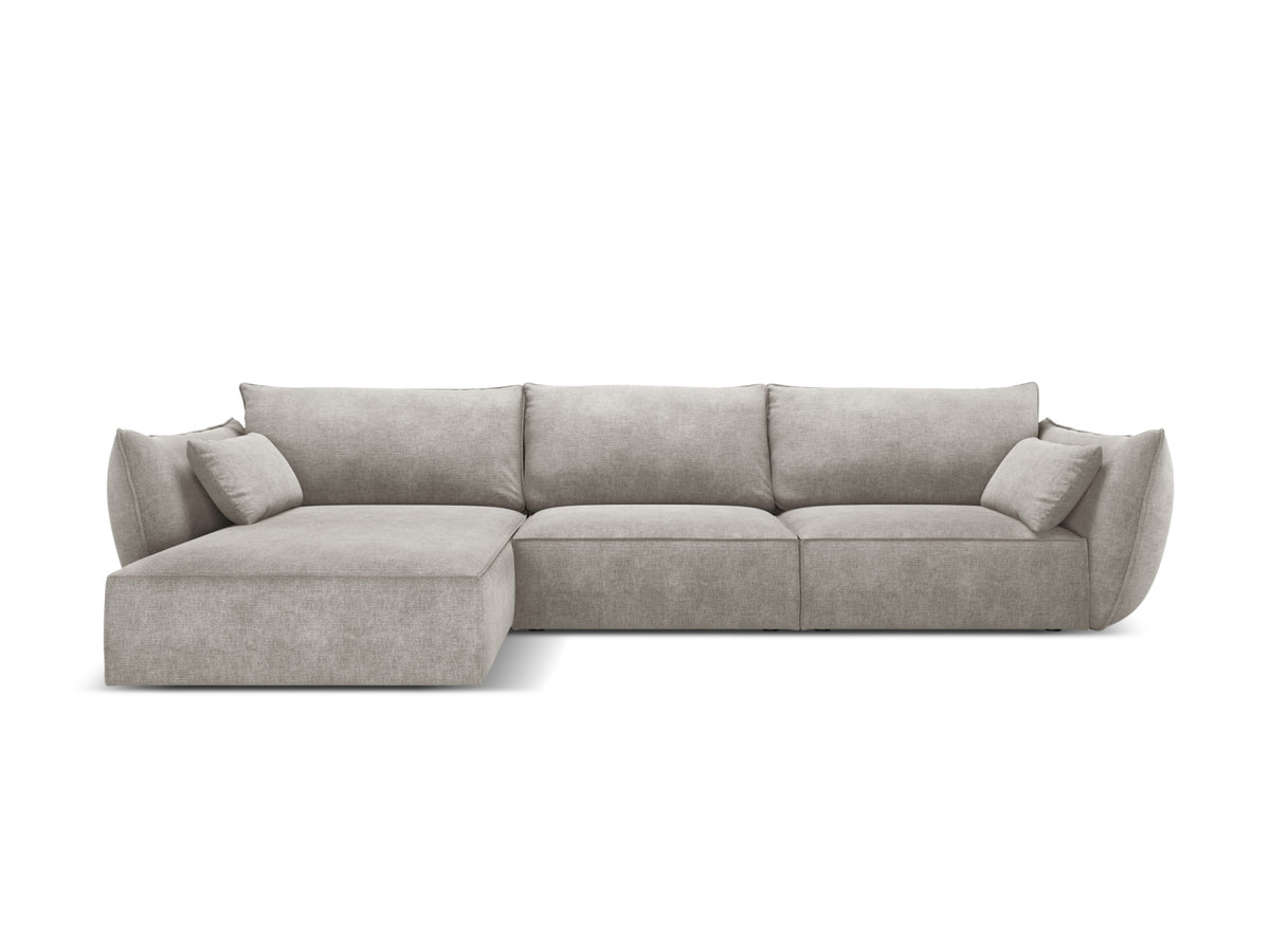 Kaelle Ecksofa links 4 Sitzer in Light Grey-Over The Horizon präsentiert im Onlineshop von KAQTU Design AG. L-Sofa links ist von Micadoni