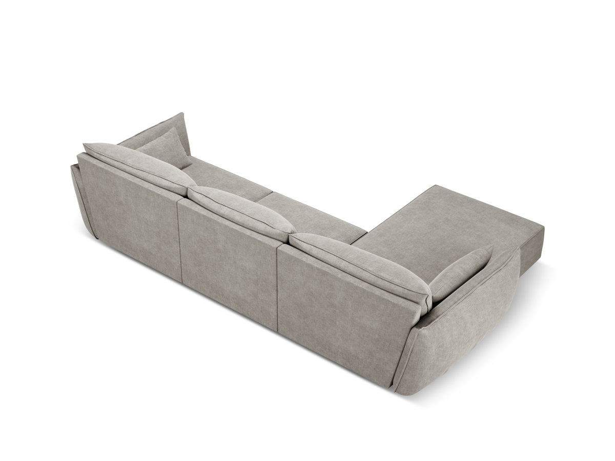 Kaelle Ecksofa links 4 Sitzer in Light Grey-Over The Horizon präsentiert im Onlineshop von KAQTU Design AG. L-Sofa links ist von Micadoni