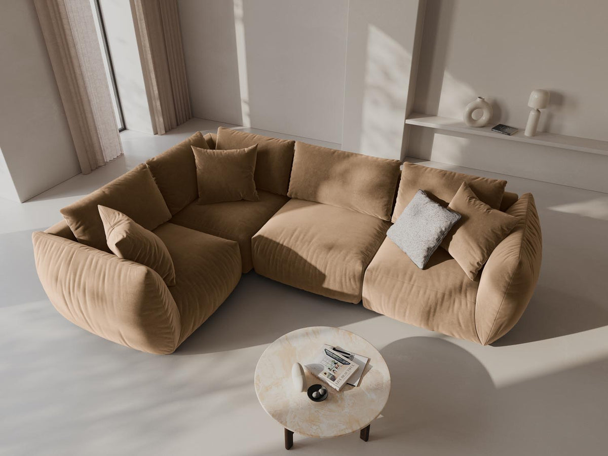 Chris Velour links Ecksofa 4 Sitzer in Sand-Casino präsentiert im Onlineshop von KAQTU Design AG. Ecksofa links ist von Micadoni