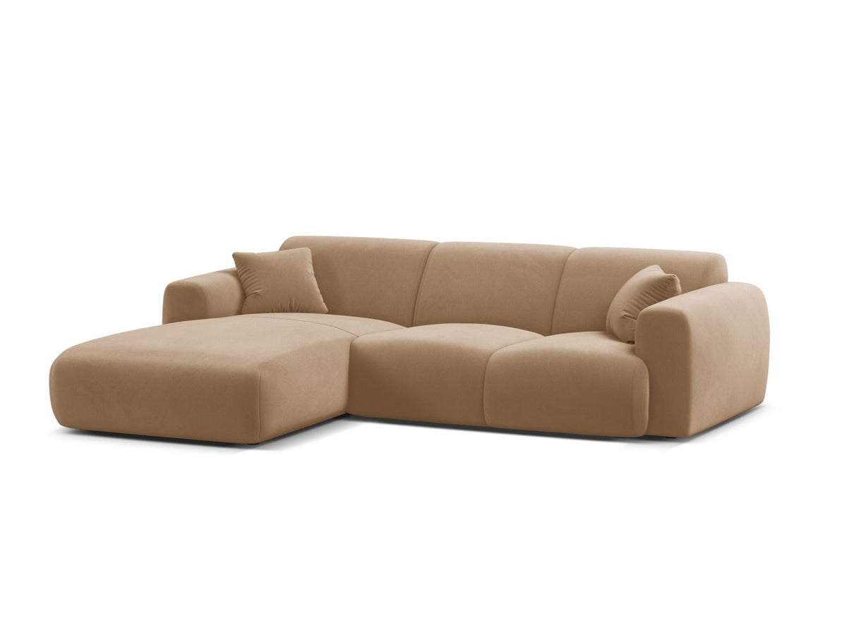 Molino Velour links Ecksofa 4 Sitzer in Sand-Casino präsentiert im Onlineshop von KAQTU Design AG. Ecksofa links ist von Micadoni