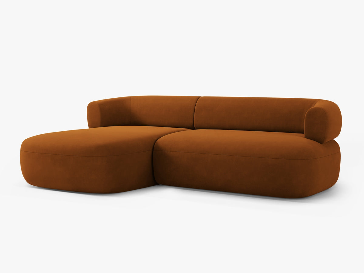 Jenny Velour Ecksofa links 5 Sitzer in Terracotta-Salvador präsentiert im Onlineshop von KAQTU Design AG. L-Sofa links ist von Micadoni