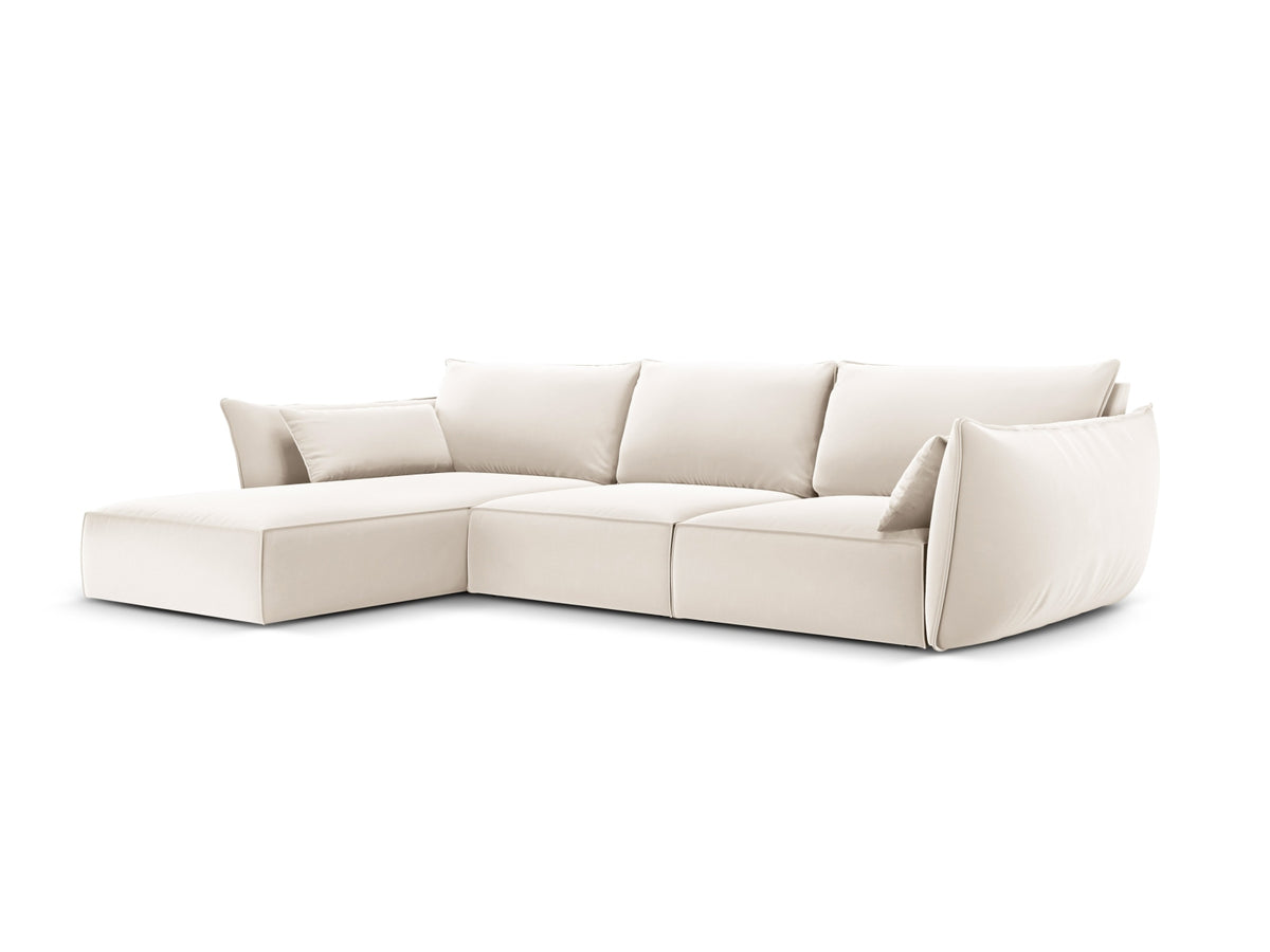 Kaelle Velour Ecksofa links 4 Sitzer in Light Beige-Bluvel präsentiert im Onlineshop von KAQTU Design AG. L-Sofa links ist von Micadoni