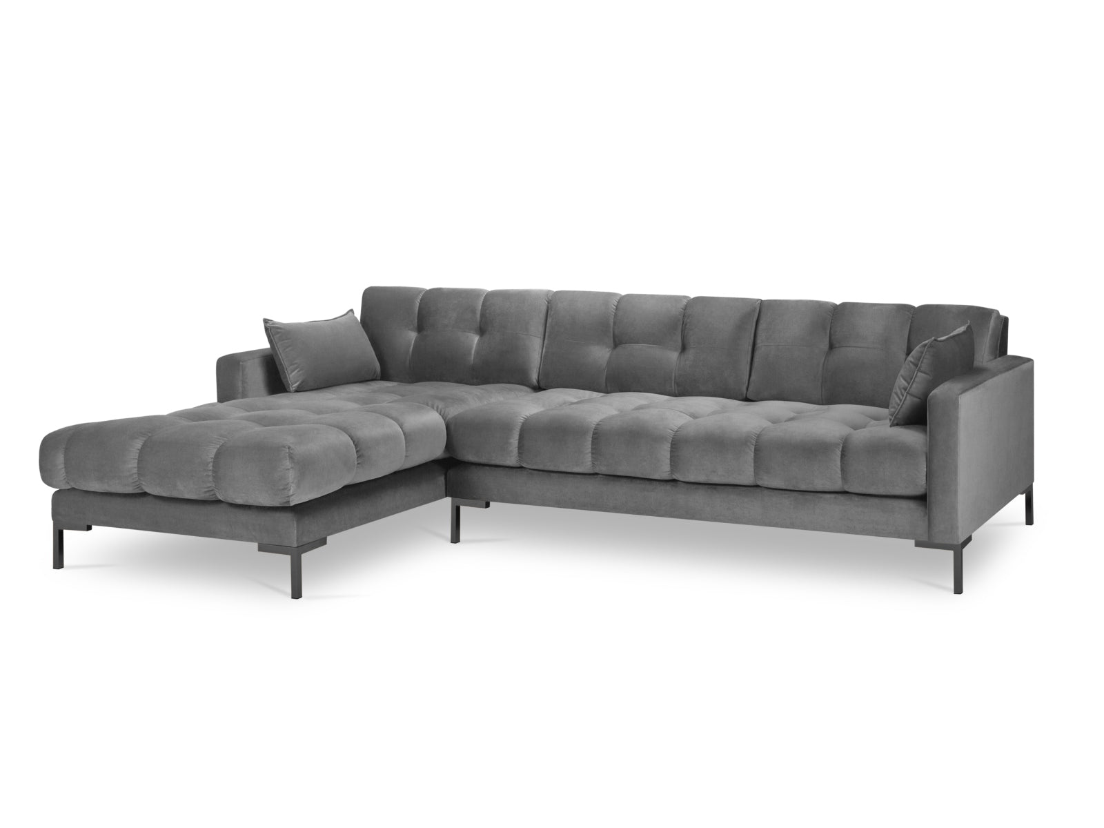 Erleben Sie das Mamaia Velour Ecksofa links von Micadoni – ein elegantes 5-Sitzer Sofa, das stilvollen Komfort und Funktionalität für Ihr Zuhause bietet.