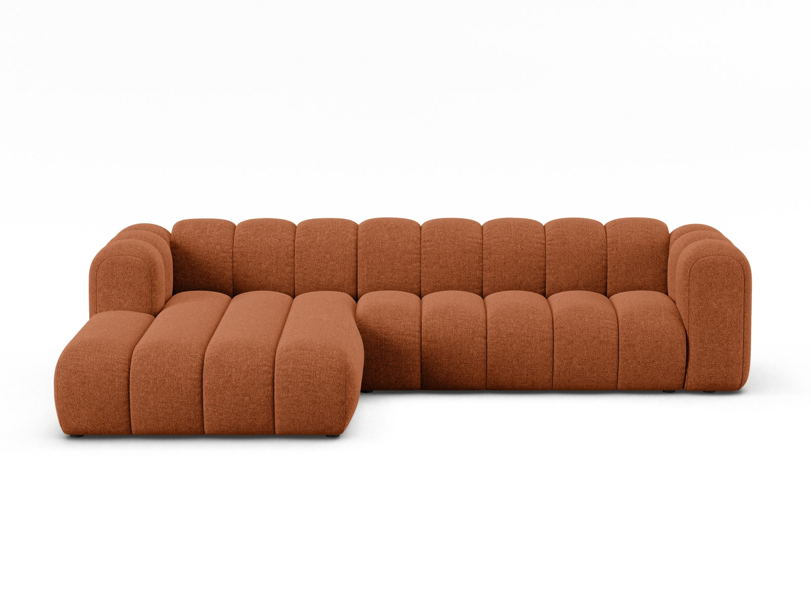 Elegantes, modulares 4-Sitzer Ecksofa links von Micadoni in Brick-Eden, ideal für stilvolle Wohnräume und entspannte Stunden.