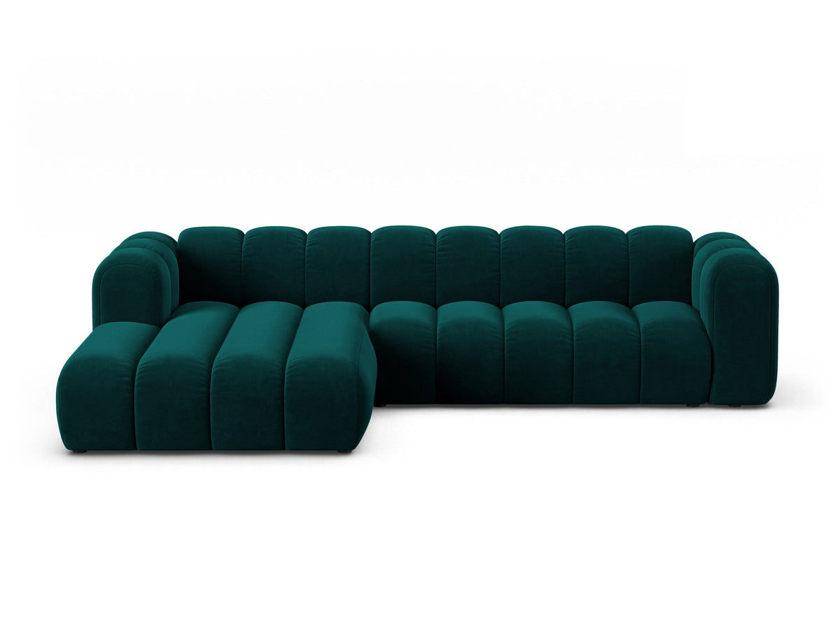 Lupines Ecksofa links von Micadoni in Beige mit Venus-Samtstoff, schwarzen Kunststoffbeinen und L-förmigem Design, Masse 290x177x70cm.