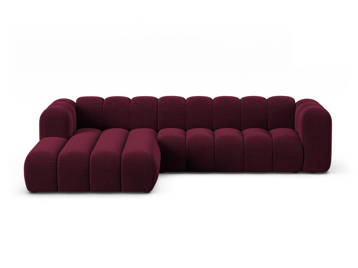 Lupines Ecksofa links von Micadoni in Beige mit Venus-Samtstoff, schwarzen Kunststoffbeinen und L-förmigem Design, Masse 290x177x70cm.