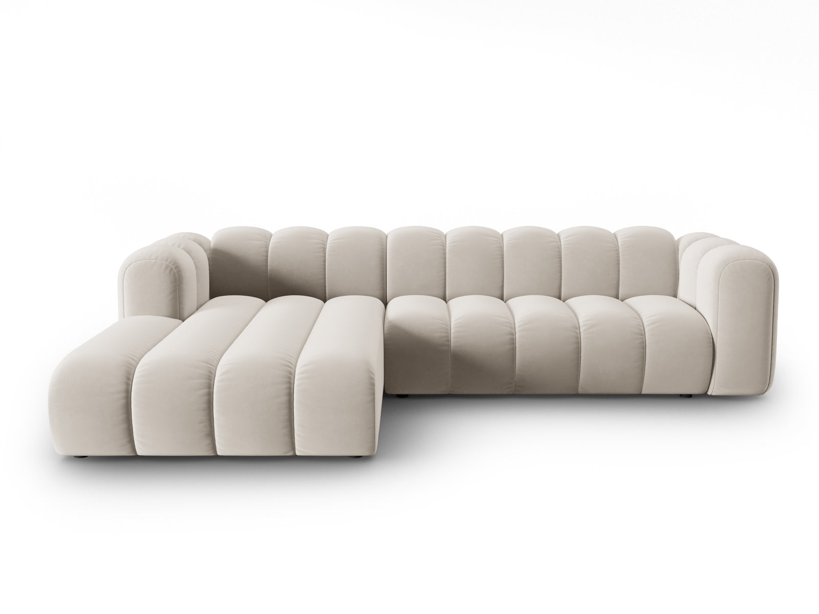 Lupine Velour modulares Ecksofa links 4 Sitzer in Beige präsentiert im Onlineshop von KAQTU Design AG. Ecksofa links ist von Micadoni