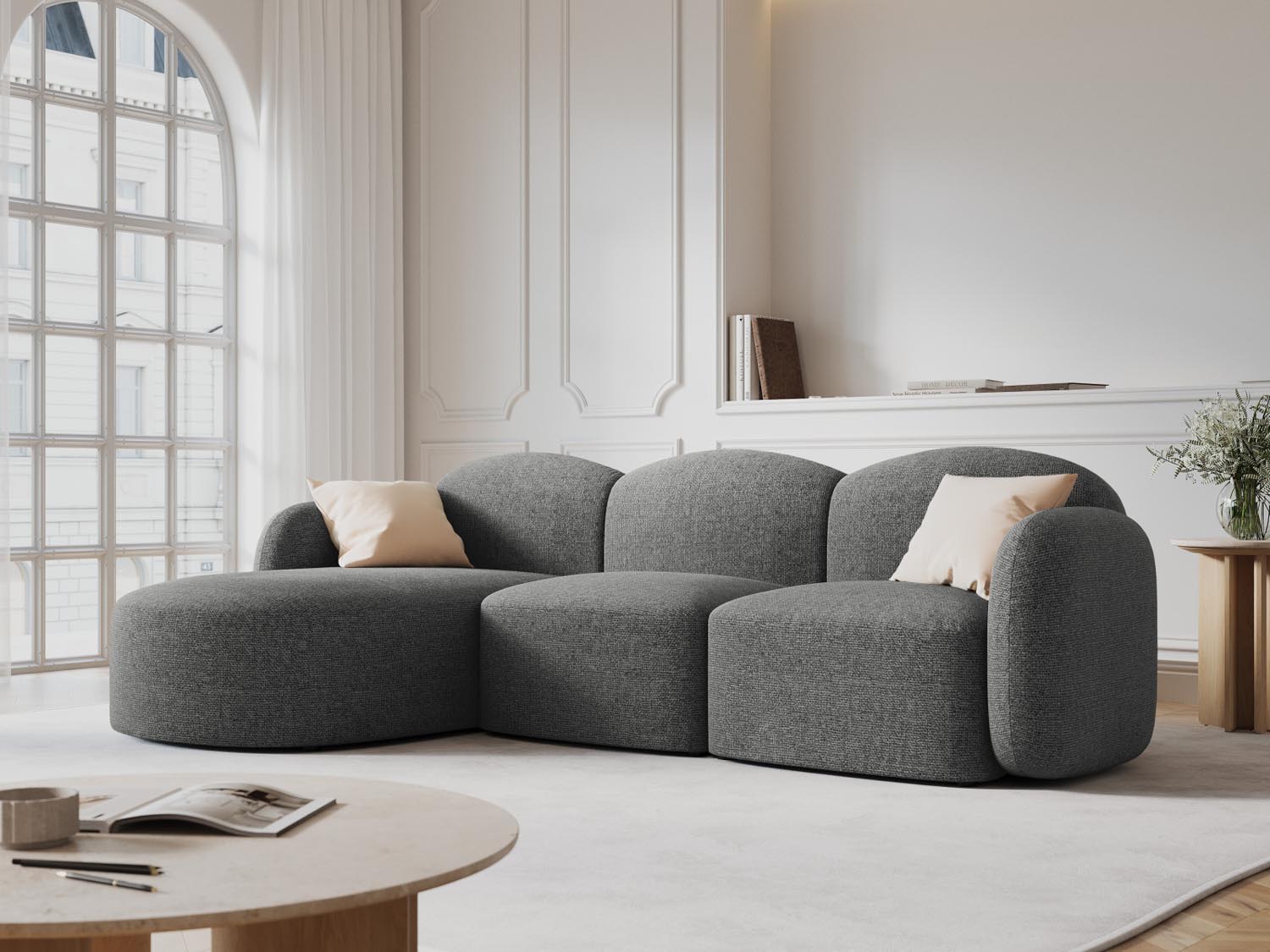 Erleben Sie das stilvolle Blair Ecksofa links von Micadoni. Dieses 4-Sitzer Sofa vereint luxuriösen Velours mit modernem Design für Ihr Zuhause.
