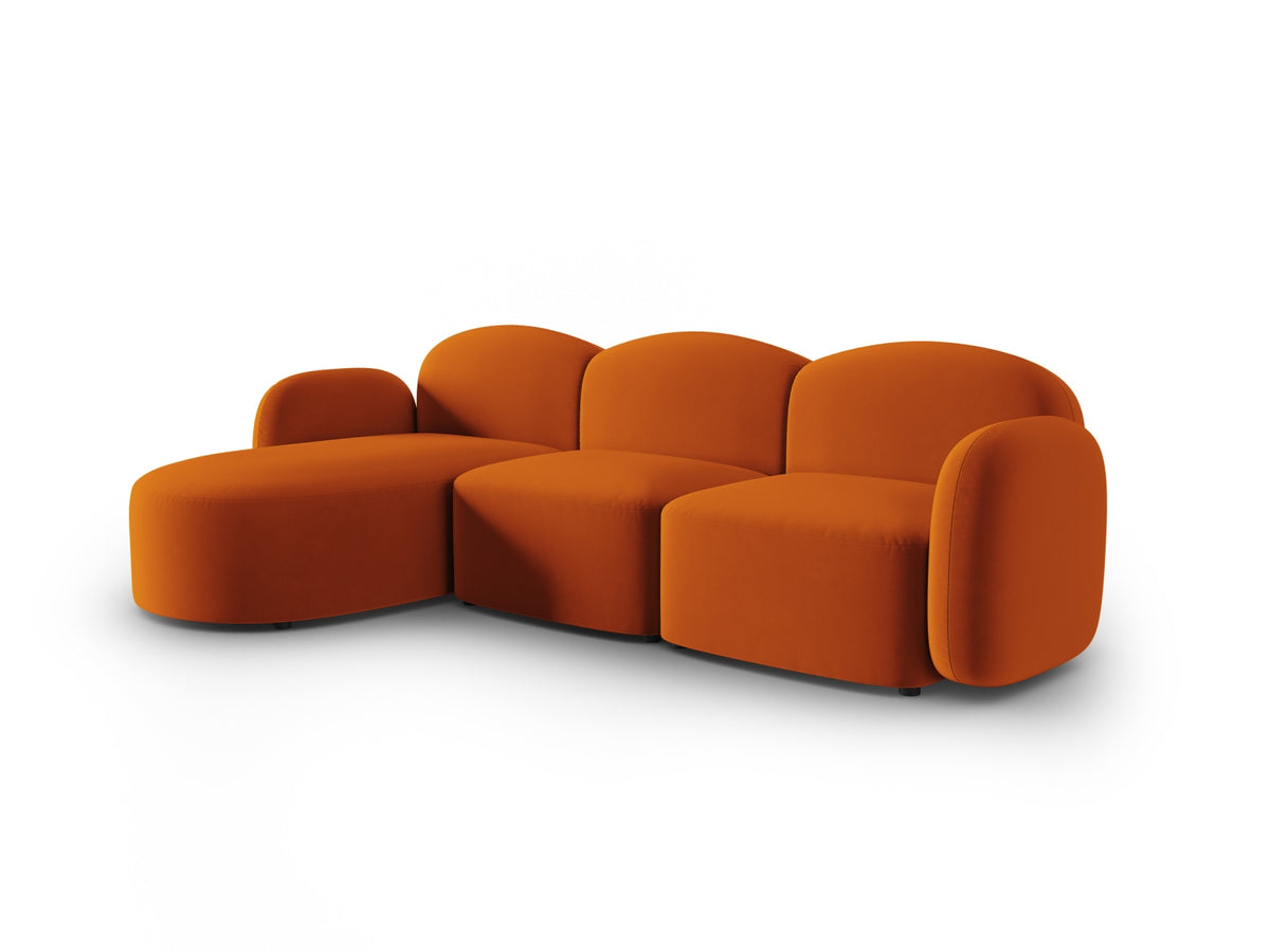Blair Velour links Ecksofa 4 Sitzer in Terracotta-Casino präsentiert im Onlineshop von KAQTU Design AG. L-Sofa links ist von Micadoni