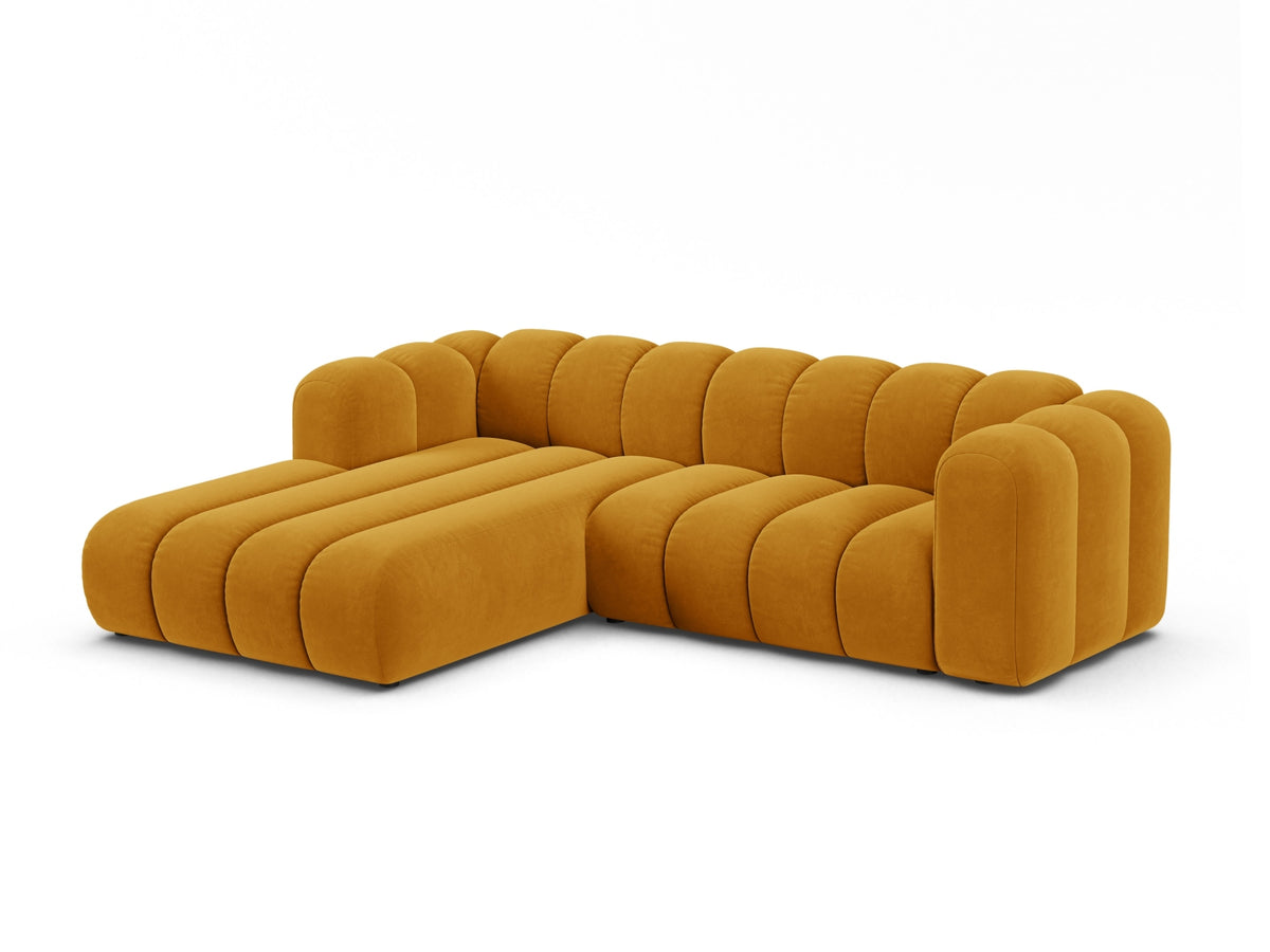 Lupine Velour Modular Ecksofa links 4 Sitzer in Yellow-Salvador präsentiert im Onlineshop von KAQTU Design AG. L-Sofa links ist von Micadoni