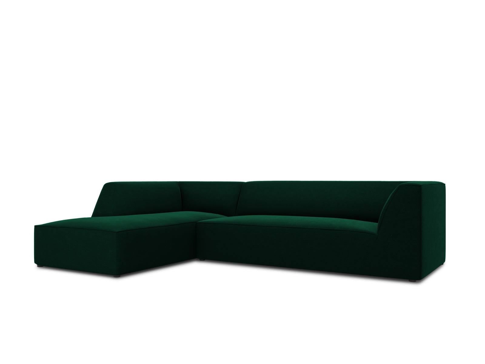 Modulares Ecksofa in edlem Ruby Velour, linksseitig, perfekt für moderne Wohnkonzepte und entspannte Stunden mit Freunden.