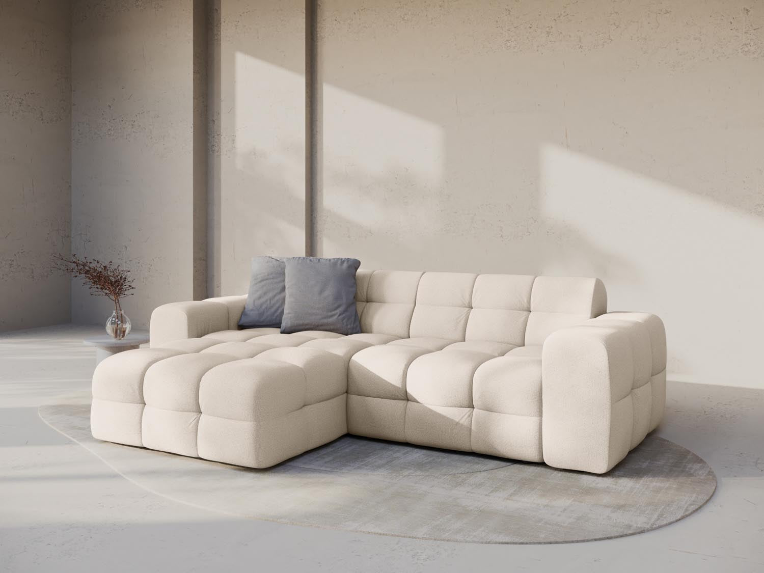 Erleben Sie das Kendal Ecksofa links 4 Sitzer von Micadoni – elegantes Velours, modernes Design und optimaler Komfort für Ihr Wohnzimmer.