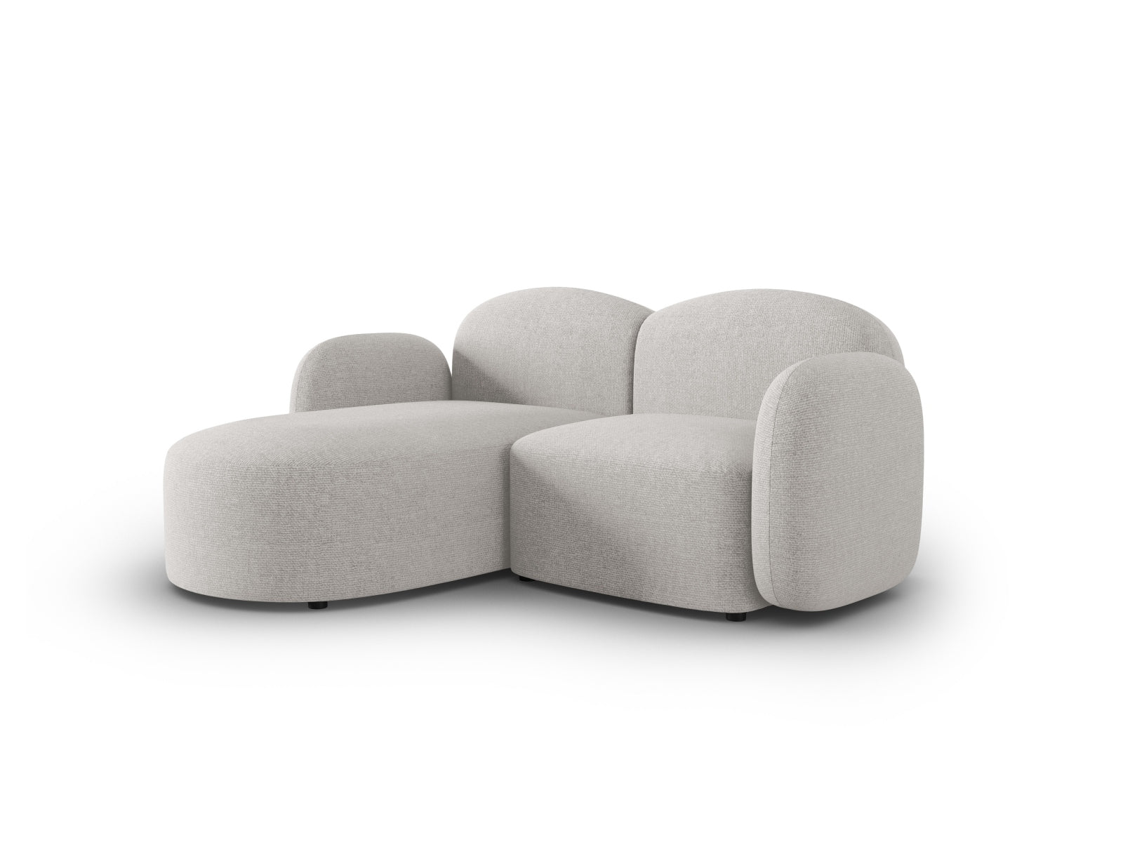 Erleben Sie das stilvolle Blair Ecksofa links von Micadoni – ein eleganter 3-Sitzer aus feinstem Velours, ideal für Ihr modernes Wohnambiente.