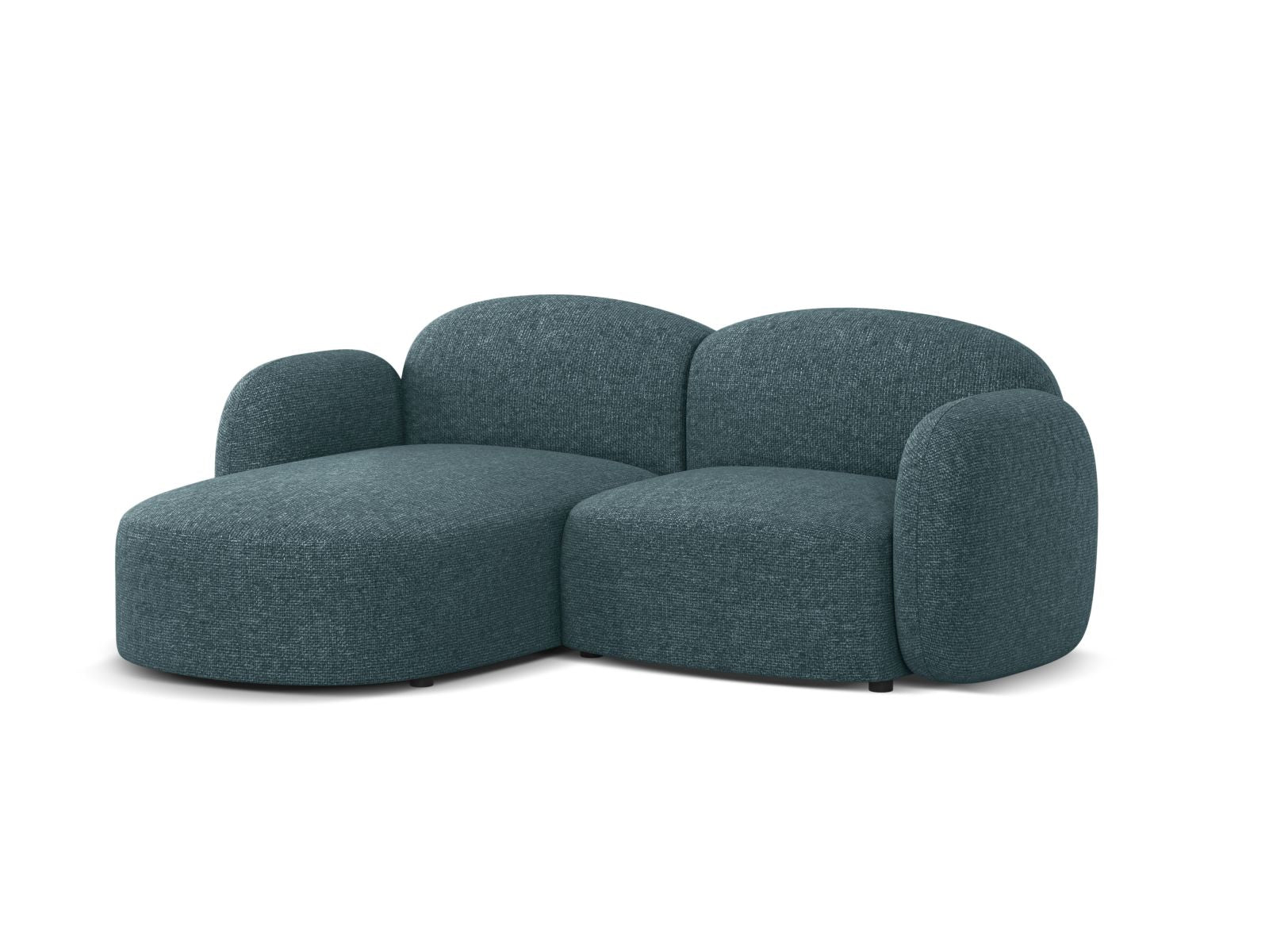 Elegantes 3-Sitzer Ecksofa links Blair in sanftem Light Blue-Eden, ideal für stilvolle Wohnräume, erhältlich bei KAQTU Design AG.