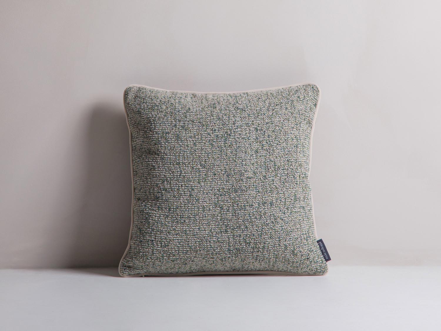 Celine Pillow in Moss Green Melange, Green, Dark Beige-Puente,Matt Velvet,Matt Velvet präsentiert im Onlineshop von KAQTU Design AG. Deko Kissen ist von Micadoni