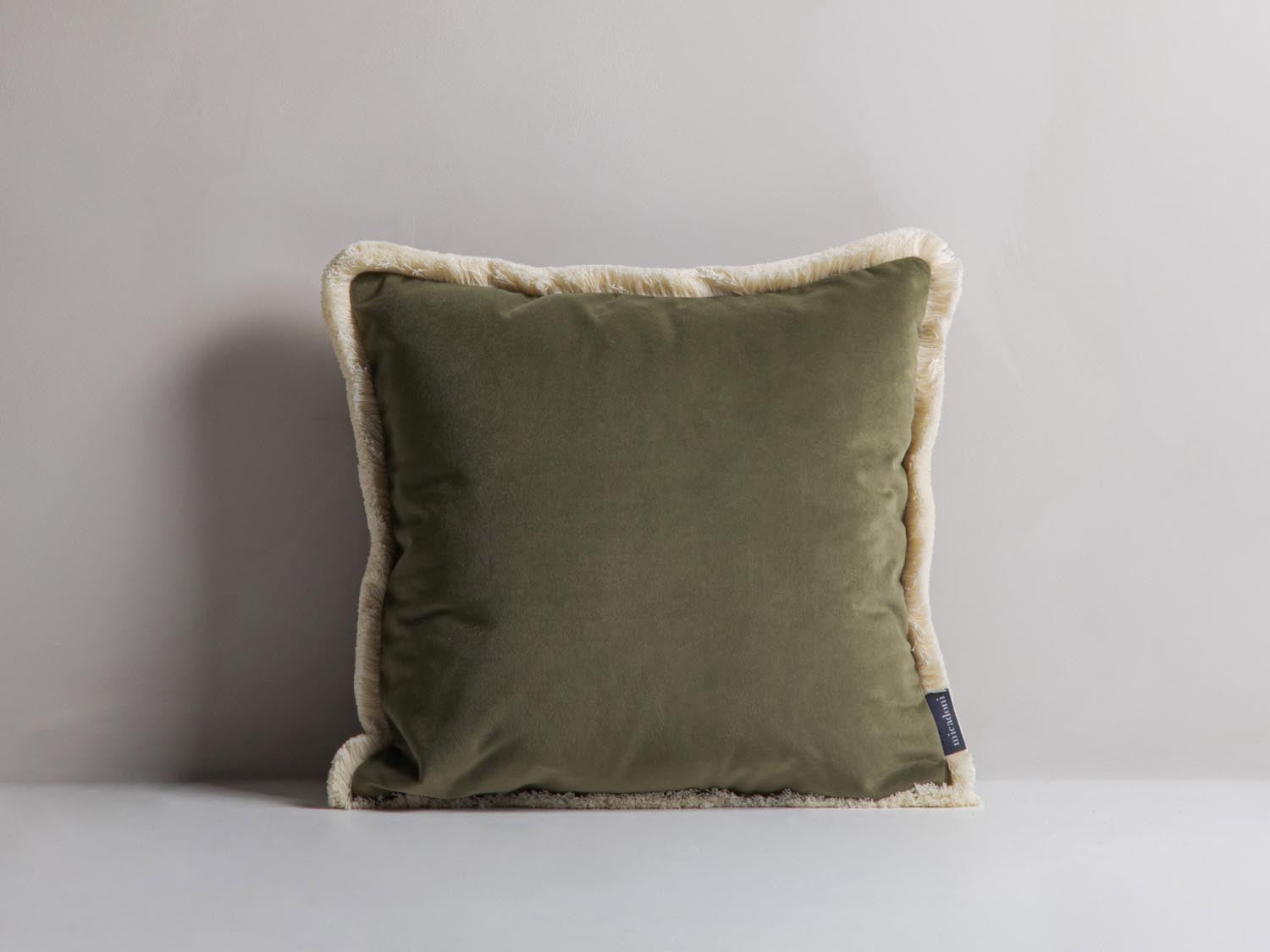 Hippy Pillow in Green präsentiert im Onlineshop von KAQTU Design AG. Deko Kissen ist von Micadoni