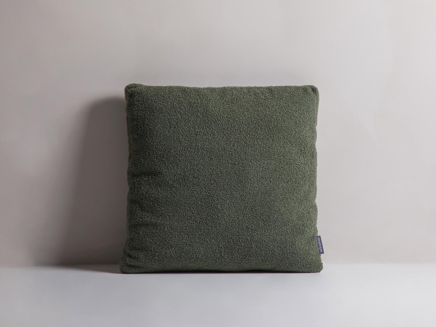 Mono Pillow in Azure-Now or Never präsentiert im Onlineshop von KAQTU Design AG. Deko Kissen ist von Micadoni