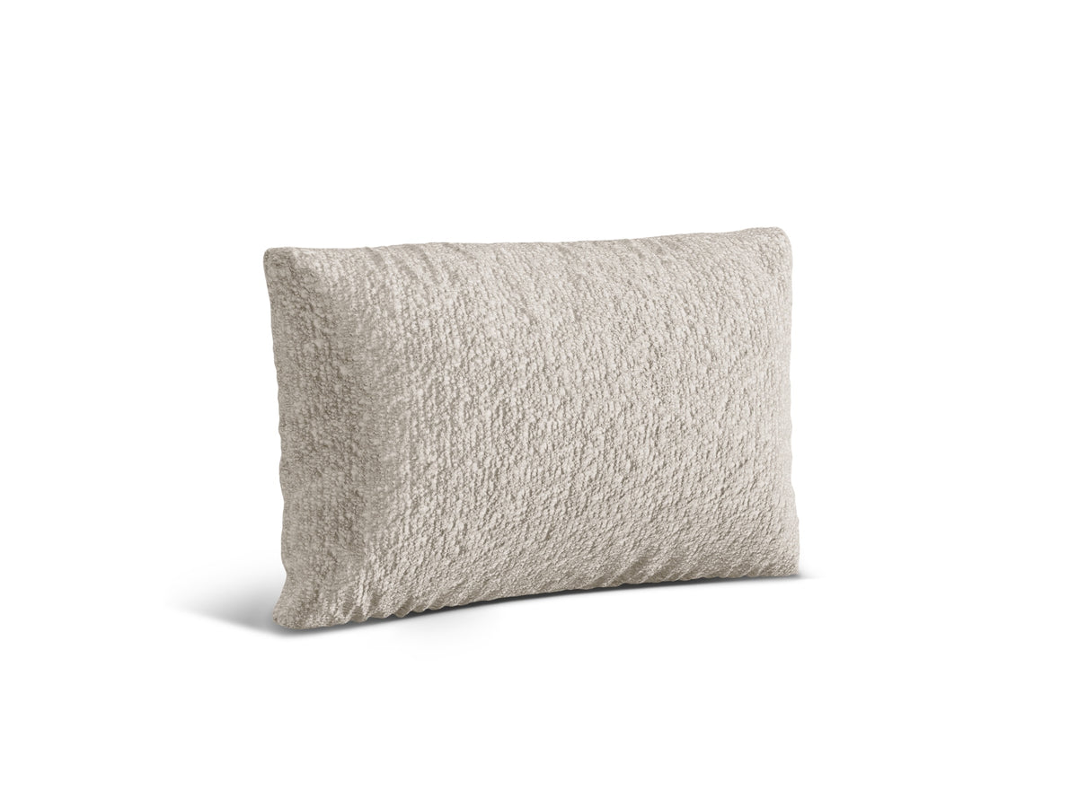 Nuria Pillow in Beige-Monet präsentiert im Onlineshop von KAQTU Design AG. Deko Kissen ist von Micadoni