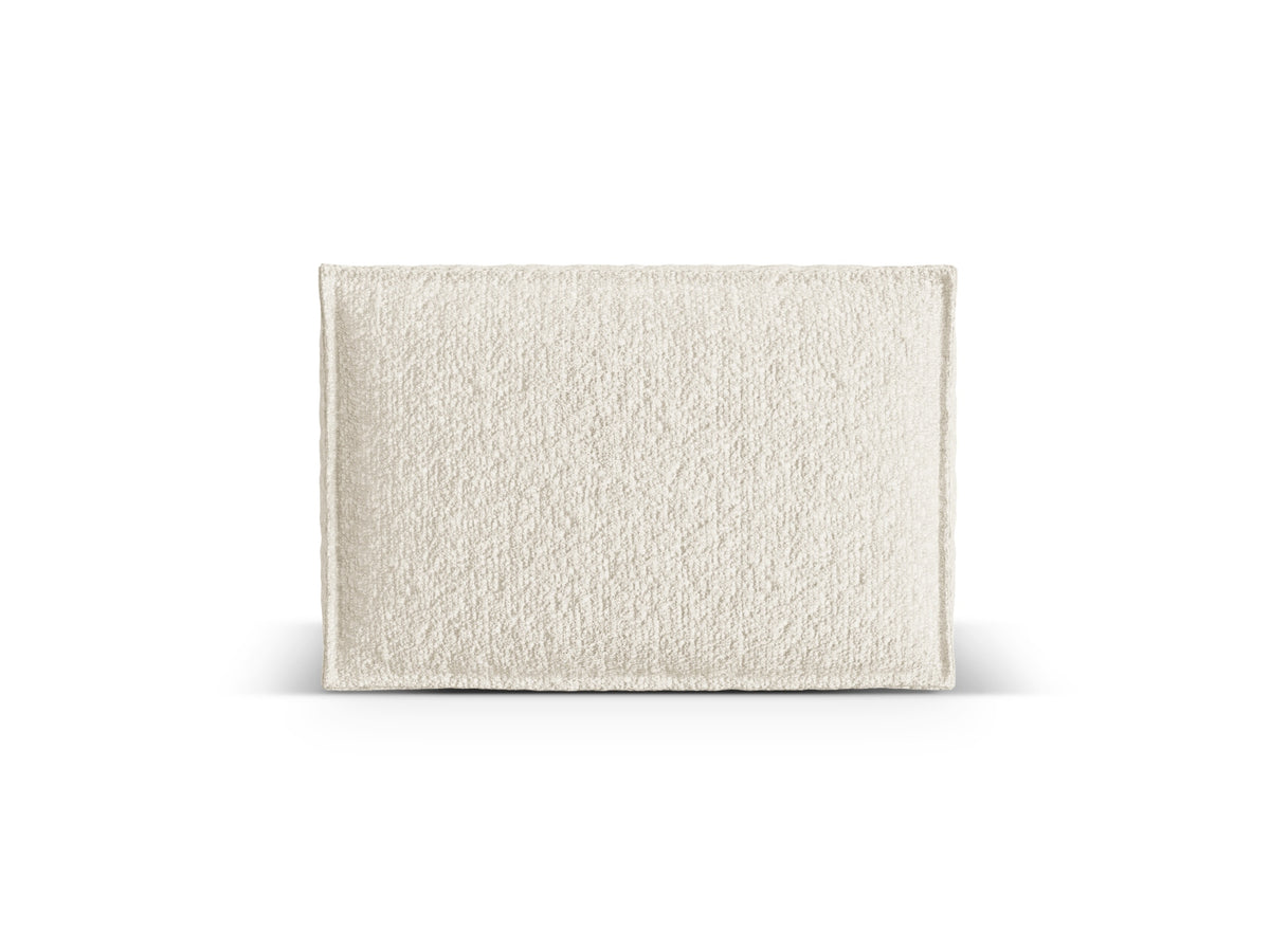 Nuria Pillow in Ivory-Monet präsentiert im Onlineshop von KAQTU Design AG. Deko Kissen ist von Micadoni