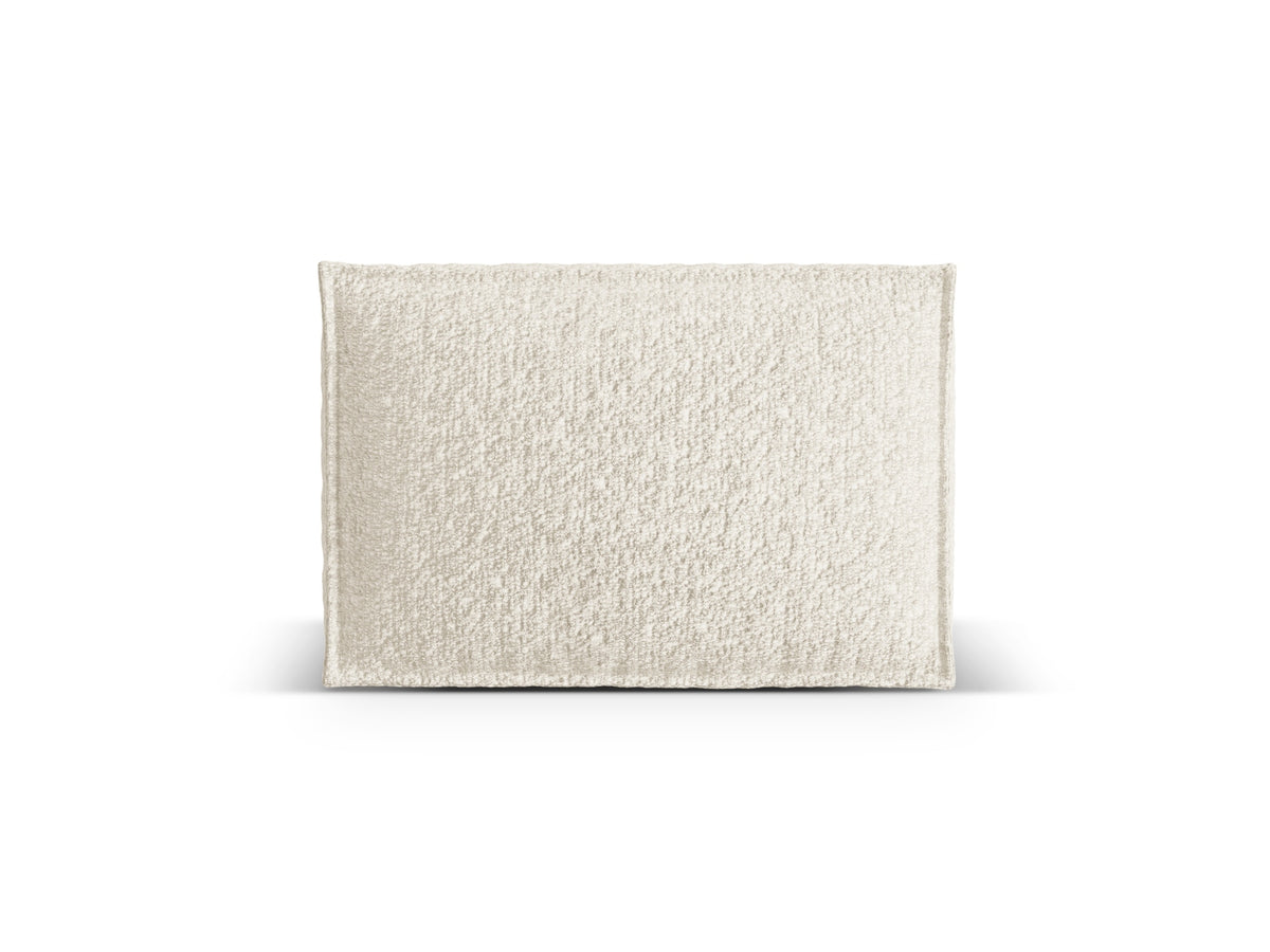 Nuria Pillow in Ivory-Monet präsentiert im Onlineshop von KAQTU Design AG. Deko Kissen ist von Micadoni