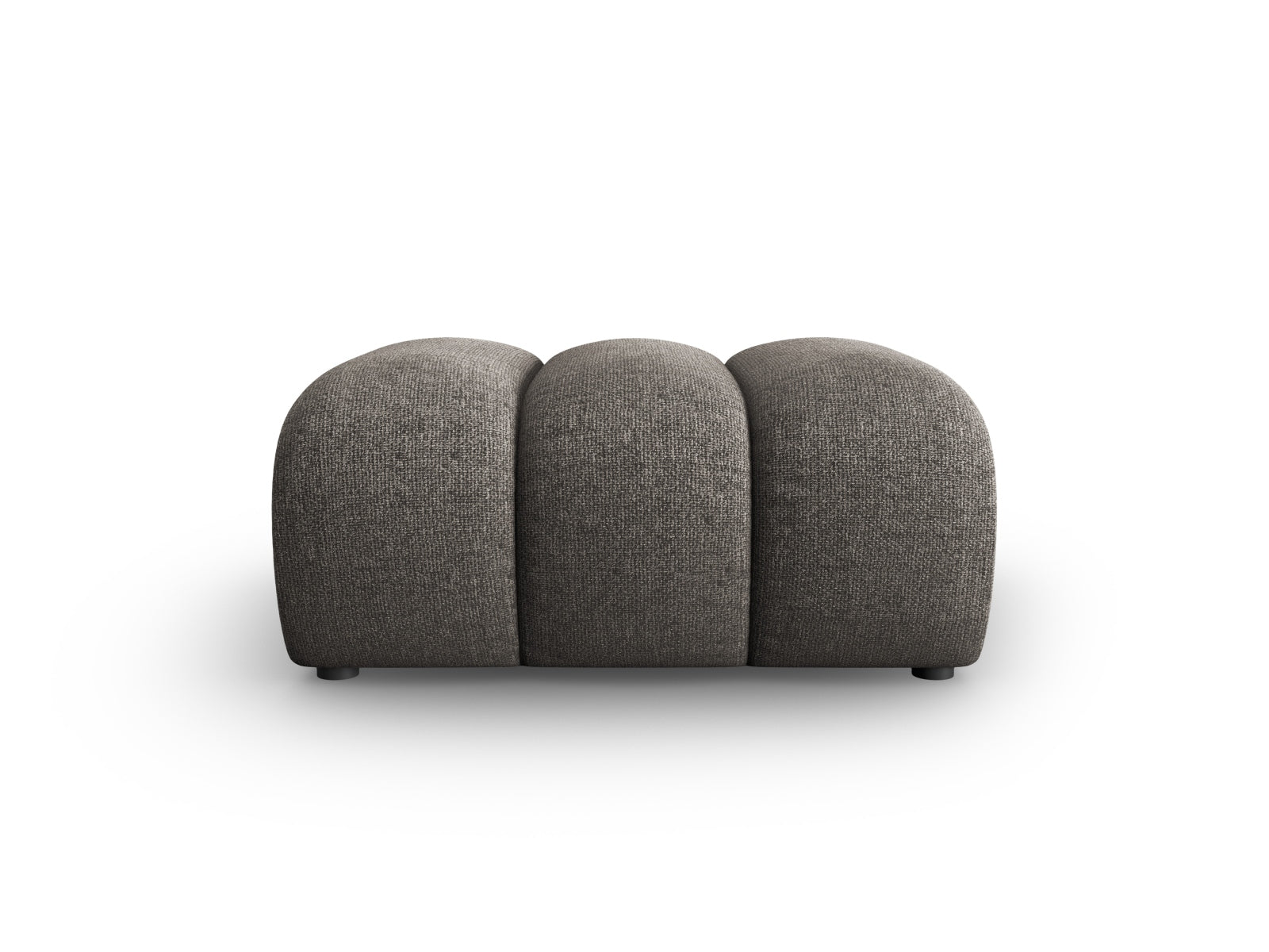 Entdecken Sie den stilvollen Lupine Pouf 1 Sitz von Micadoni – vielseitig, bequem und perfekt für jedes Zuhause. Ideal als Sitzgelegenheit oder Dekoration.