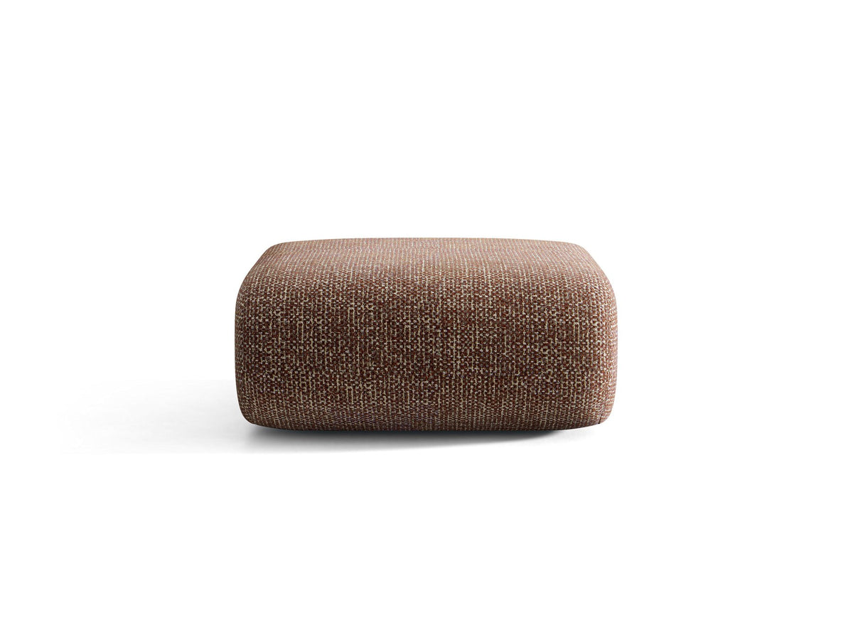 Pouf Neo von Micadoni in dunklem Olivgrün mit Bouclé-Stoffbezug und niedrigen Beinen aus Polypropylen, quadratische Sitzform.
