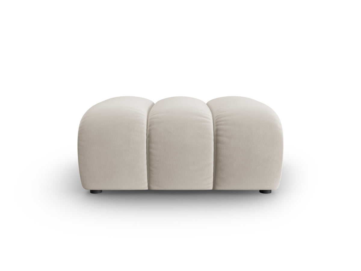 Lupine Velour Pouf 1 Sitz in Beige-Salvador präsentiert im Onlineshop von KAQTU Design AG. Pouf ist von Micadoni