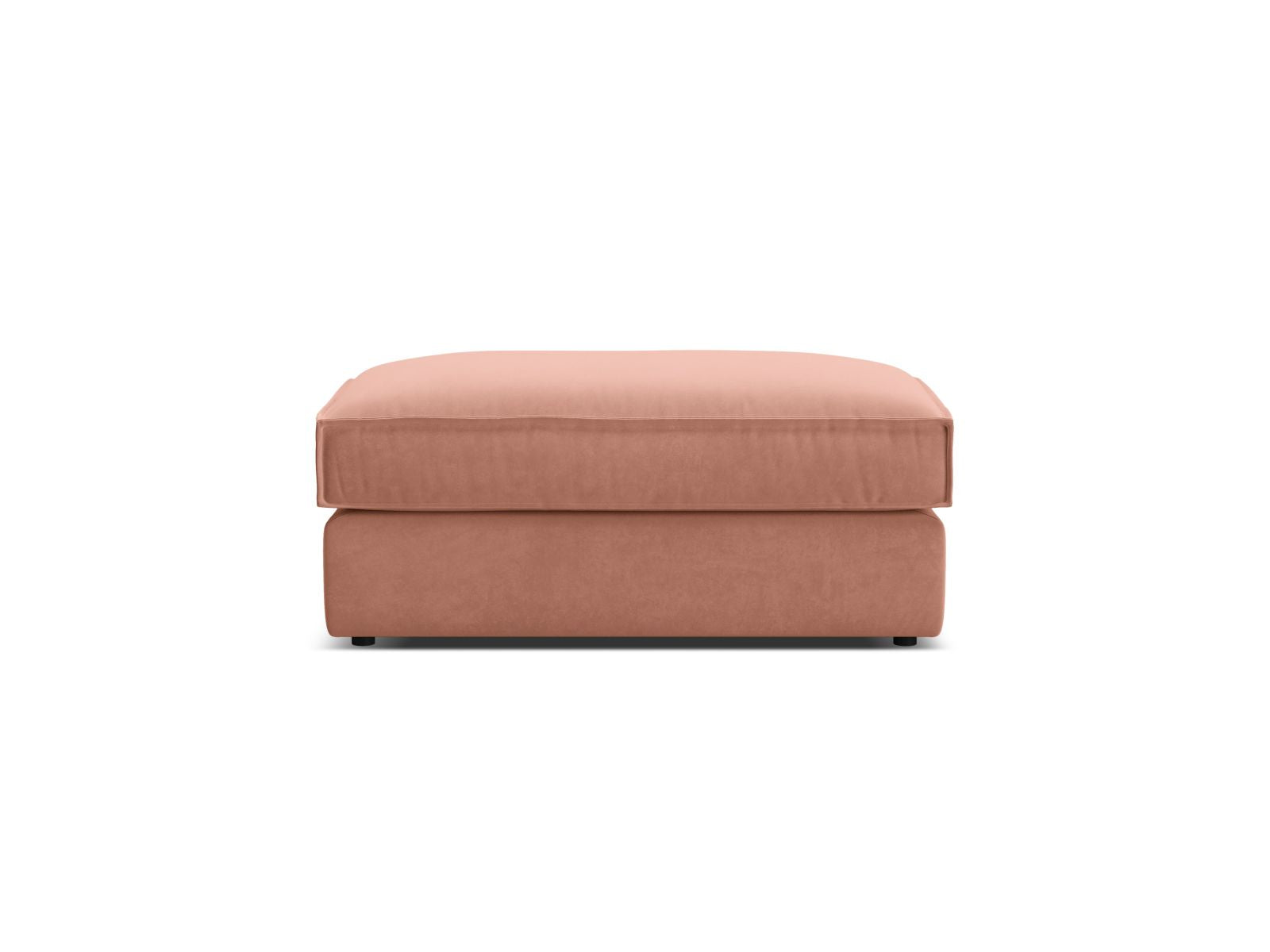 Stylischer 1-Sitzer Pouf Pola in lebhaftem Pink, ideal für moderne Wohnräume. Hochwertige Verarbeitung und ansprechendes Design von Micadoni.
