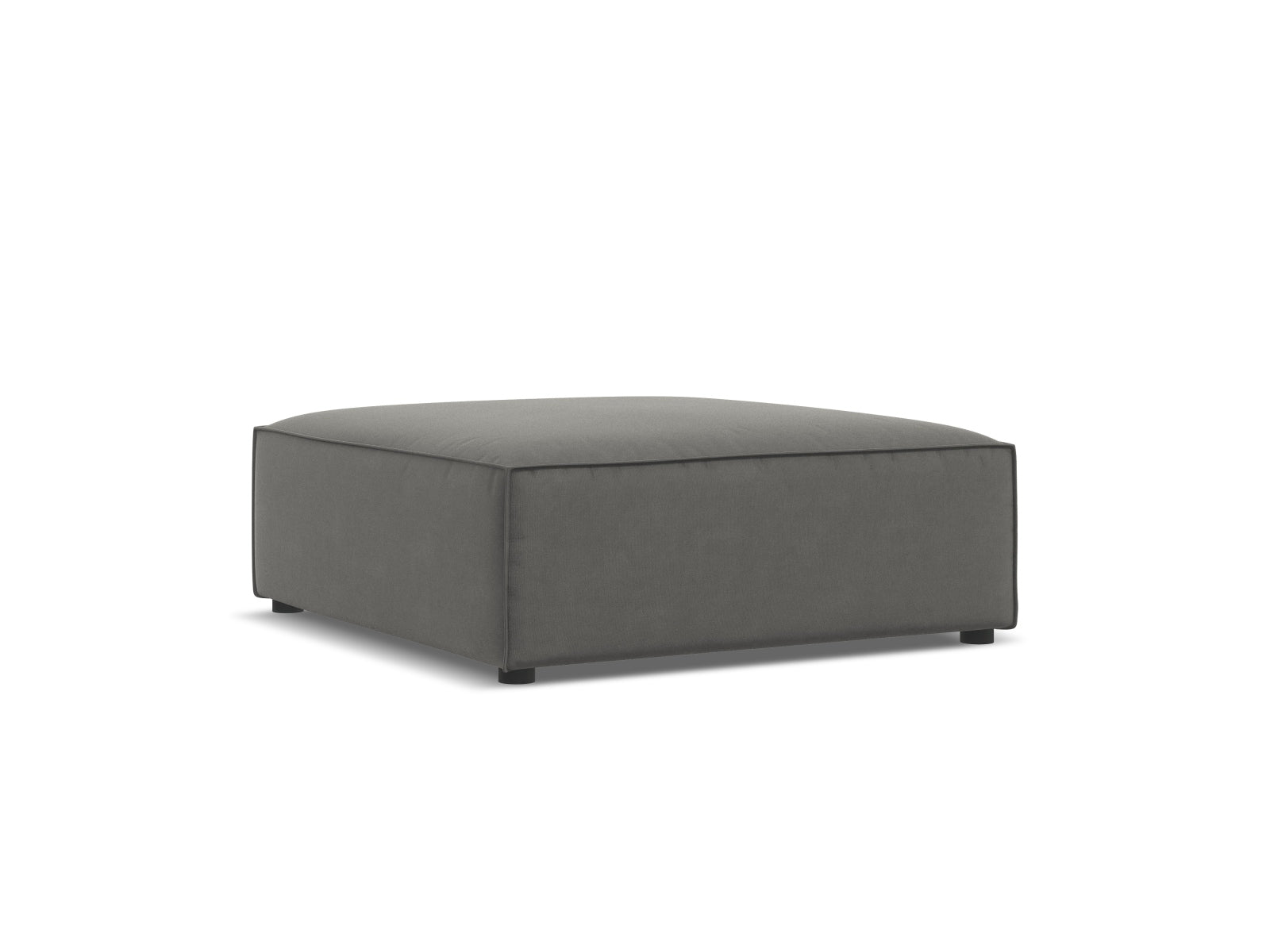 Entdecken Sie den stilvollen Jodie Velour Pouf 1 Sitz von Micadoni – ein elegantes Möbelstück für Komfort und vielseitige Nutzung in jedem Raum.