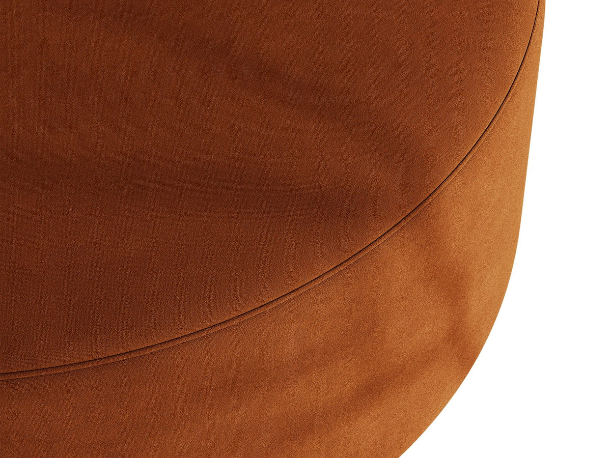 Weisser Pouf Dia von Micadoni mit strukturiertem Bouclé-Stoff, quadratischer Form und niedrigen Beinen aus Polypropylen.