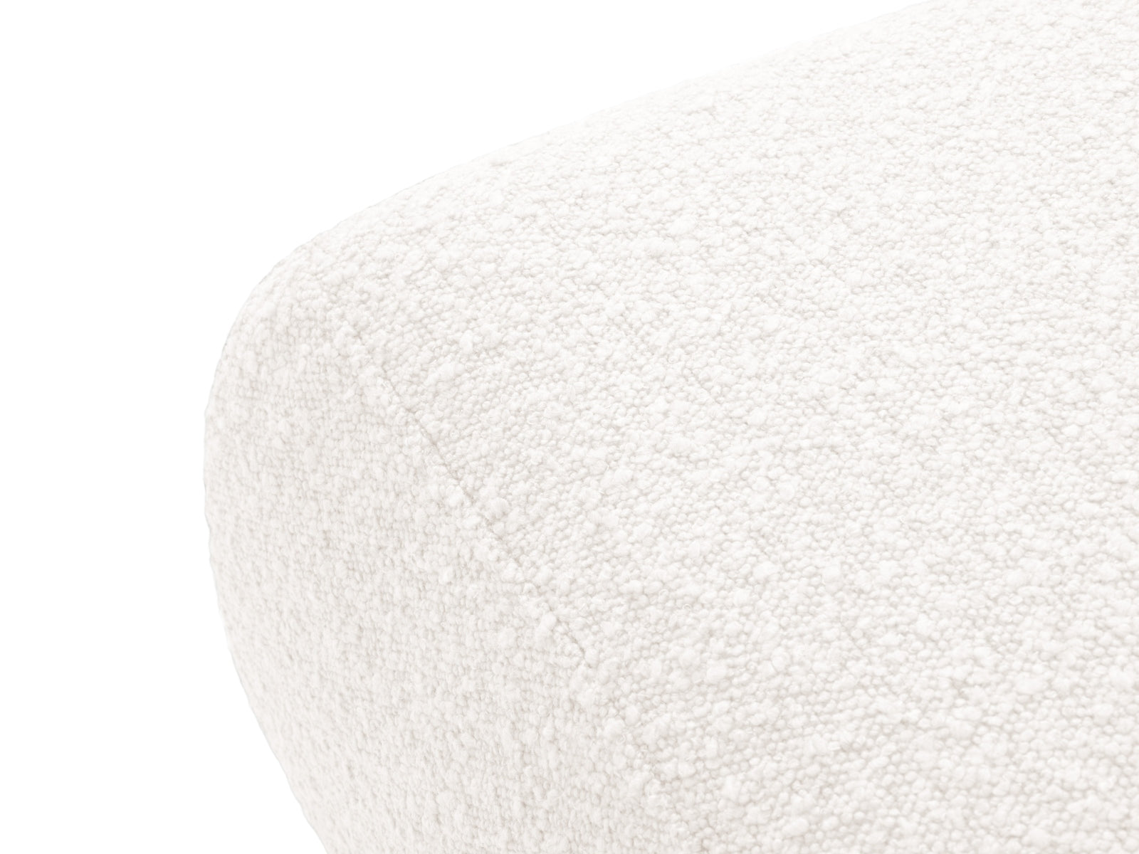 Stilvoller Molino Boucle Pouf in sanftem Beige, ideal als zusätzlicher Sitzplatz oder dekoratives Highlight in jedem Wohnraum.