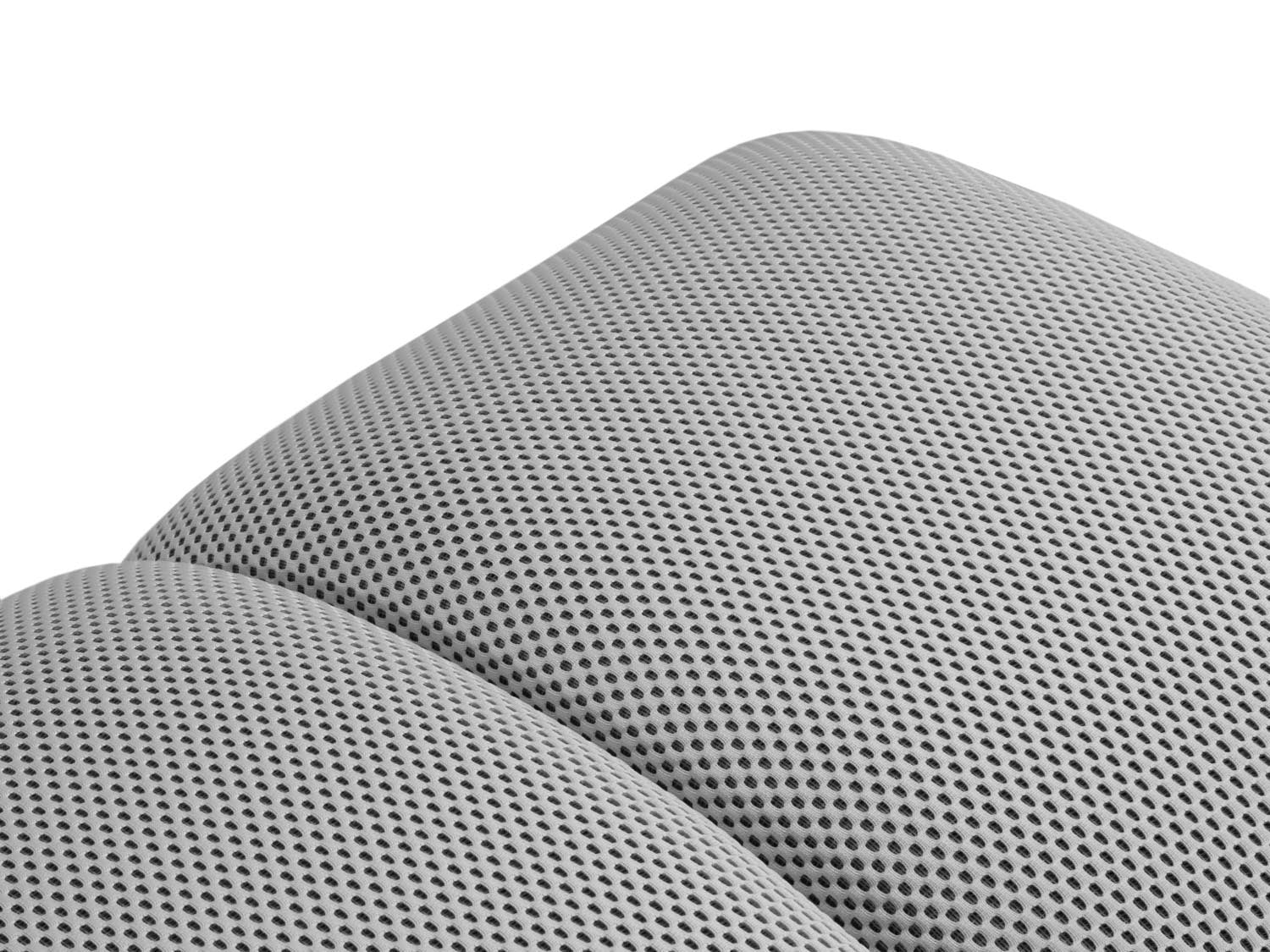 Eleganter Diana Pouf 1 Sitzer in Silver-Sonic, ideal für zeitgemäße Wohnkonzepte. Teil der flexiblen Sofakollektion von Micadoni.