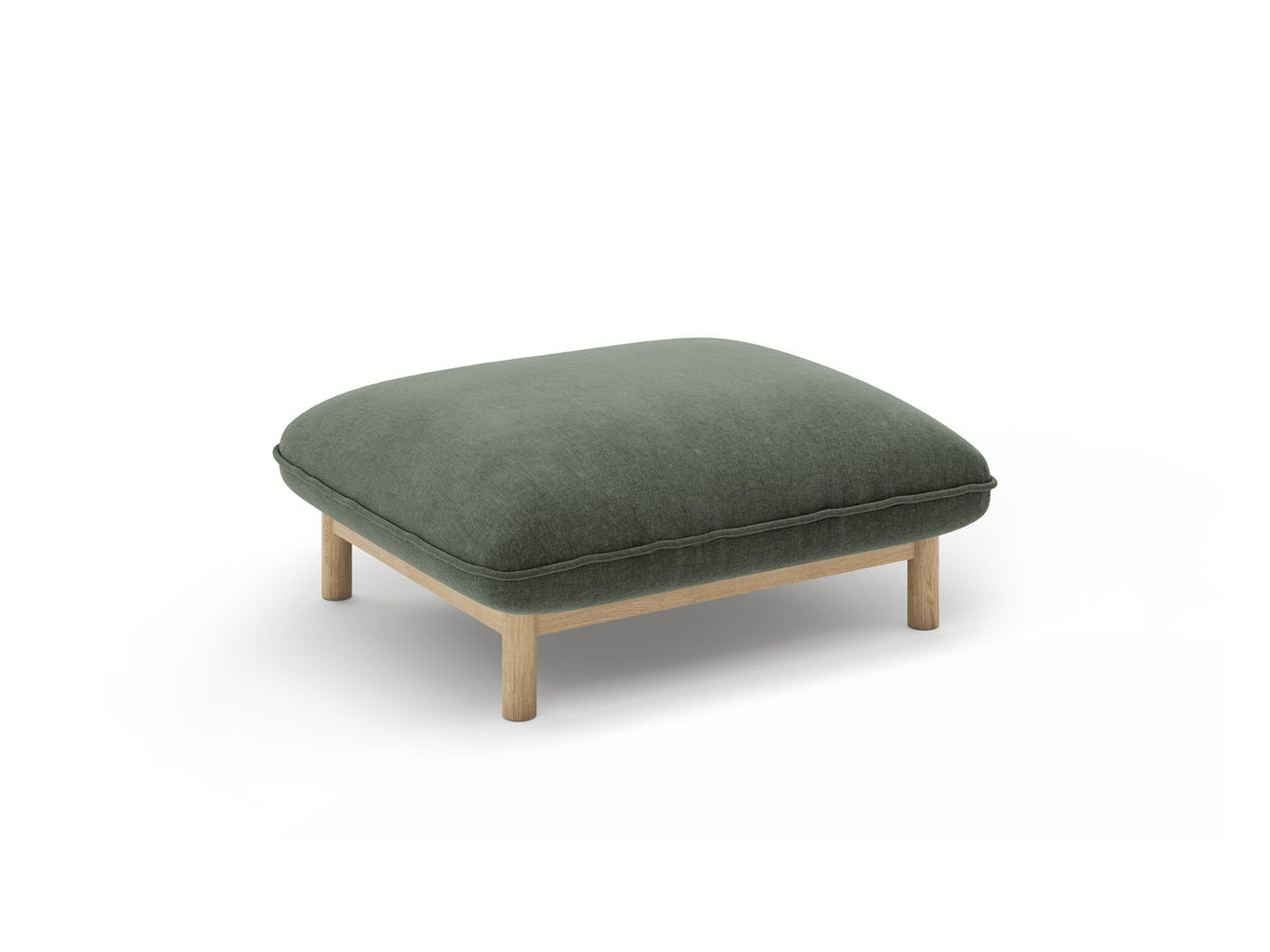 Runder Pouf Ada in Mandel beige mit Casino-Veloursbezug und sichtbaren Holzbeinen, Sitzhöhe 44 cm, hergestellt von Micadoni.