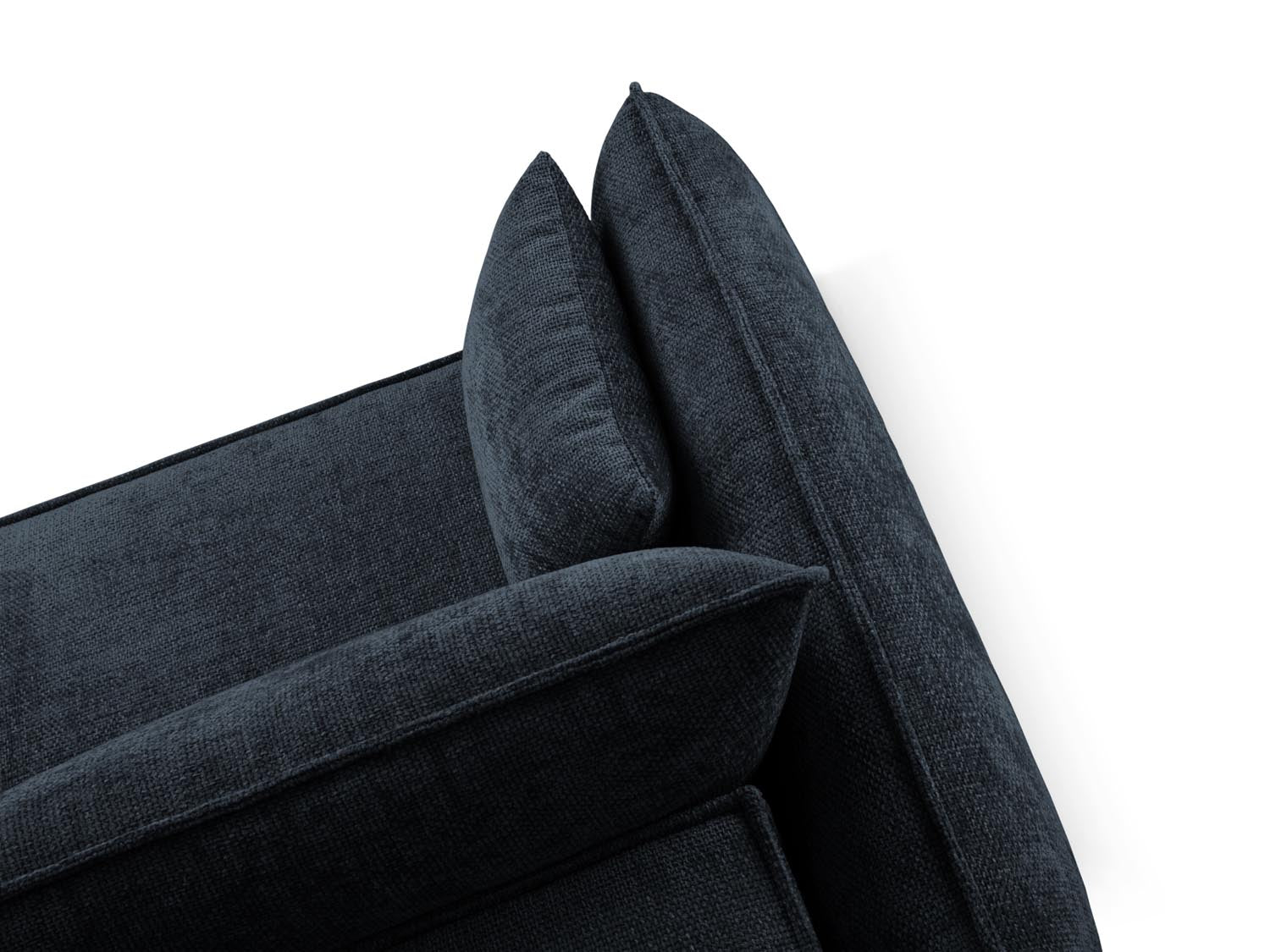Stylisches Kaelle Ecksofa in Royal Blue, 4-Sitzer mit cleverer Schlaffunktion und integriertem Stauraum, perfekt für moderne Wohnräume.