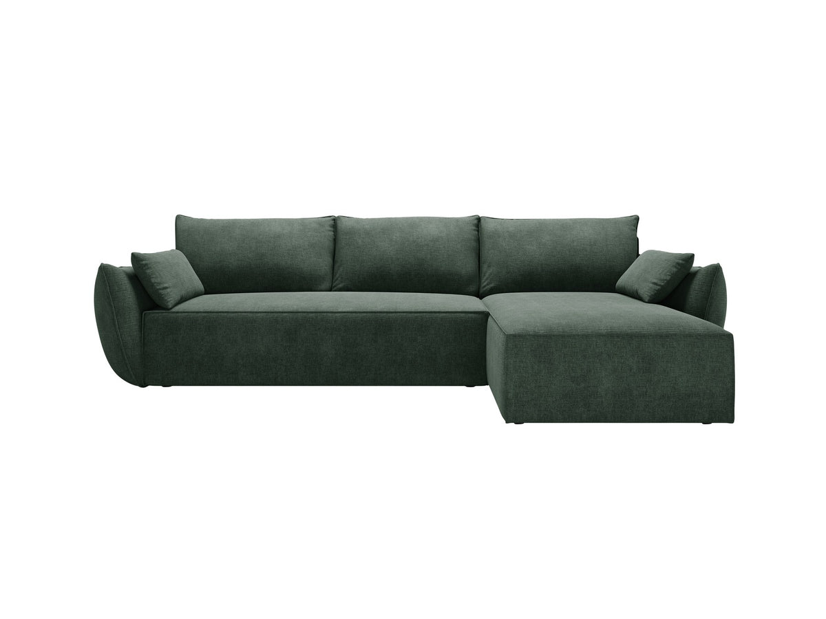 Beige Ecksofa Kaelle von Micadoni mit Chenille-Bezug, schwarzen Kunststoffbeinen und sichtbarem Bettkasten, rechts ausgerichtetes Bettsofa im Wohnraum.