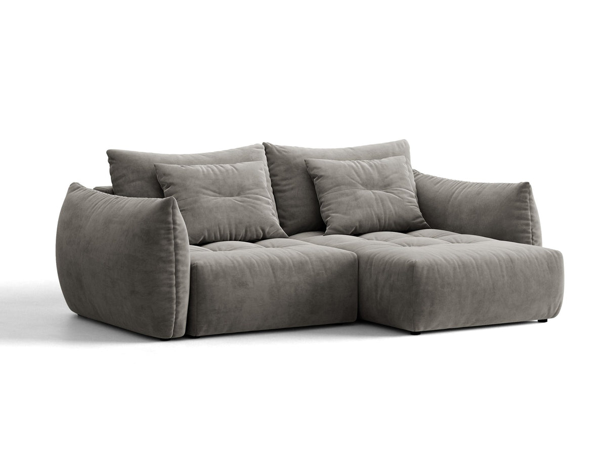 Ecksofa Bloom mit Schlaffunktion von Micadoni in Sand, Bettsofa rechts mit Casino-Veloursbezug und schwarzen Kunststoffbeinen.