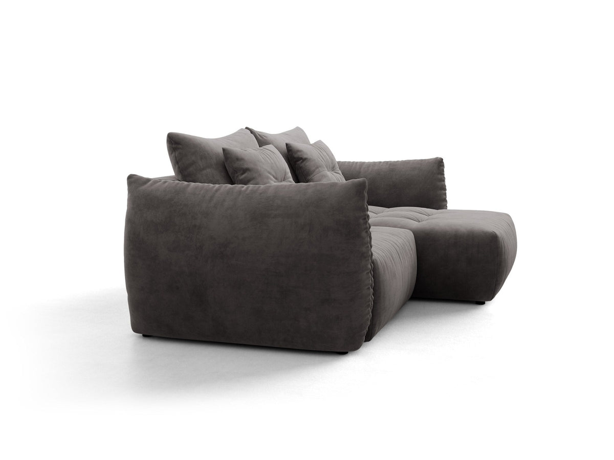 Ecksofa Bloom mit Schlaffunktion von Micadoni in Sand, Bettsofa rechts mit Casino-Veloursbezug und schwarzen Kunststoffbeinen.