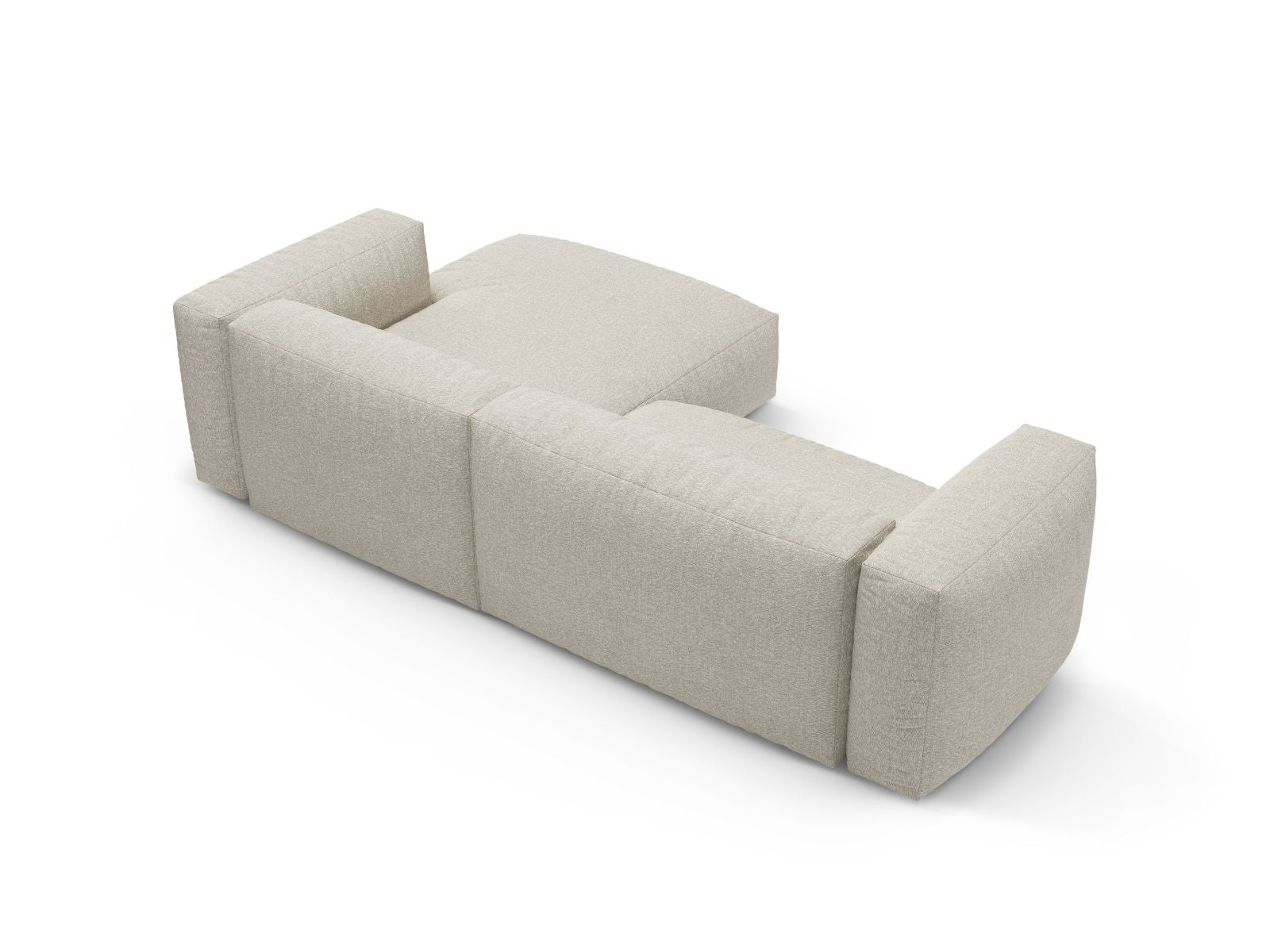 Beige 4-Sitzer Ecksofa Martina mit eleganter Schlaffunktion und cleverem Stauraum, ideal für moderne und gemütliche Wohnbereiche.
