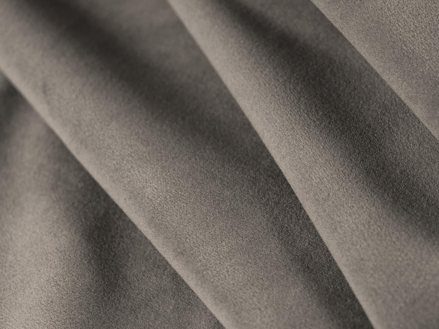 Elegantes Jodie Velour Ecksofa in dezentem Grau, ideal für entspannte Abende und als funktionales Schlafsofa mit zusätzlichem Stauraum.