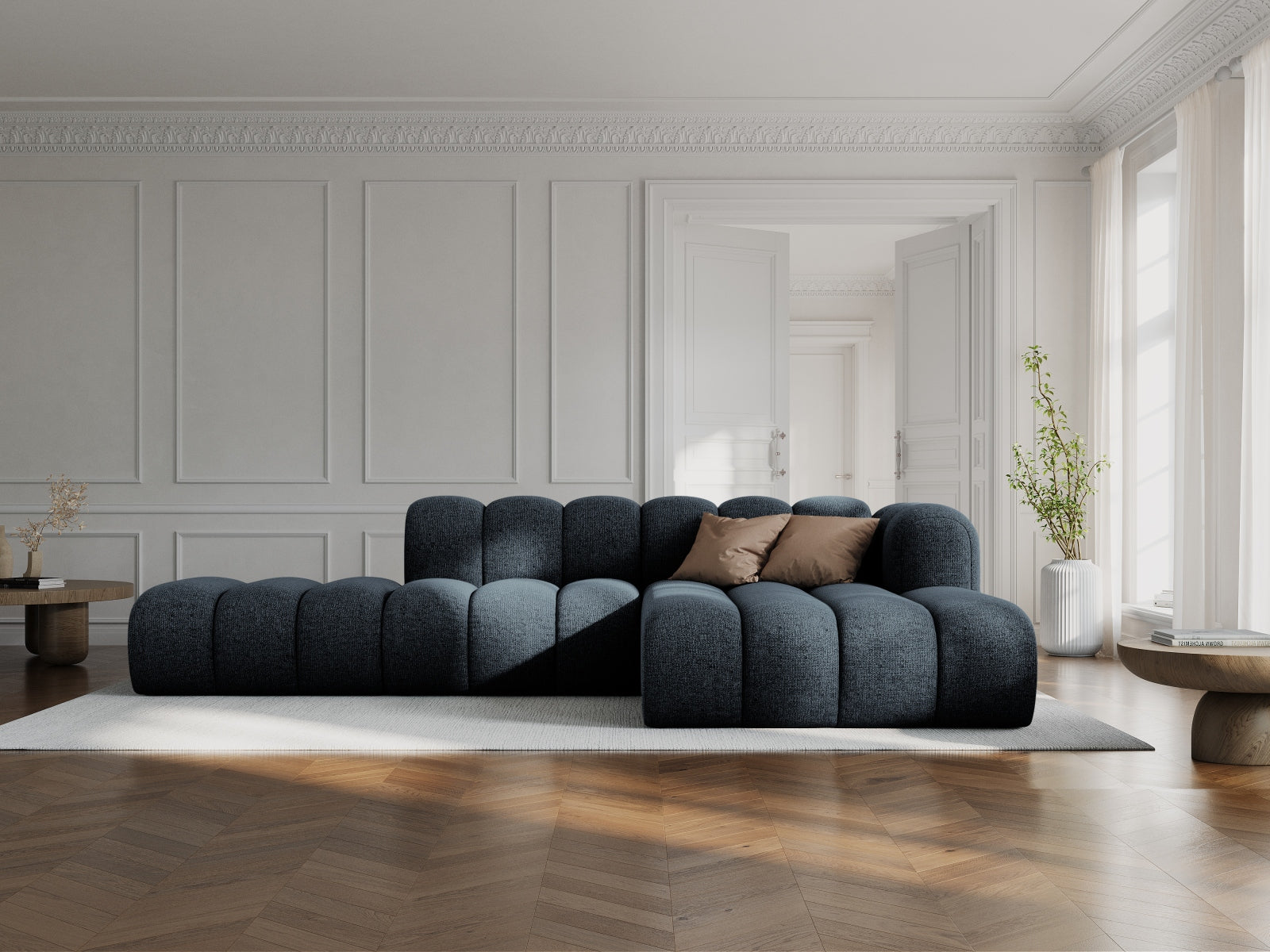 Entdecken Sie das stilvolle Lupine Ecksofa open rechts von Micadoni – ein 5-Sitzer, der modernes Design und hohen Komfort vereint.