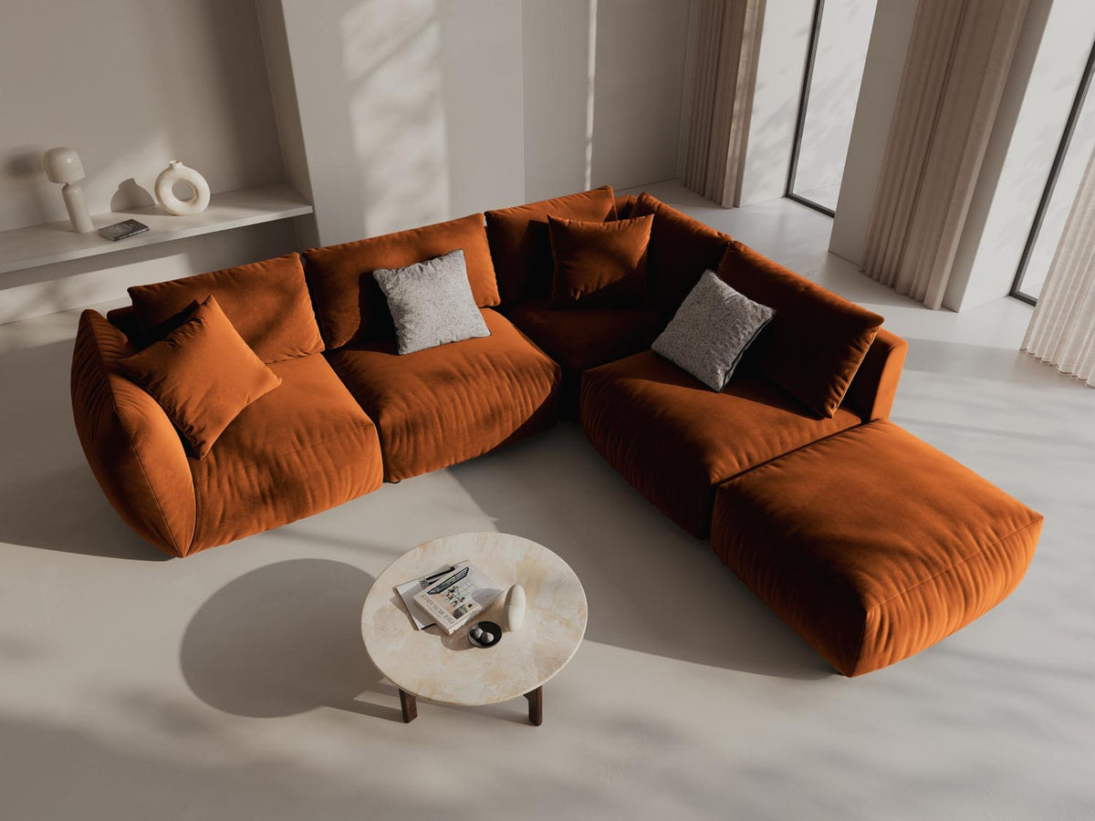 Chris Velour Modular Ecksofa rechts 4 Sitzer in Terracotta-Casino präsentiert im Onlineshop von KAQTU Design AG. Ecksofa rechts ist von Micadoni