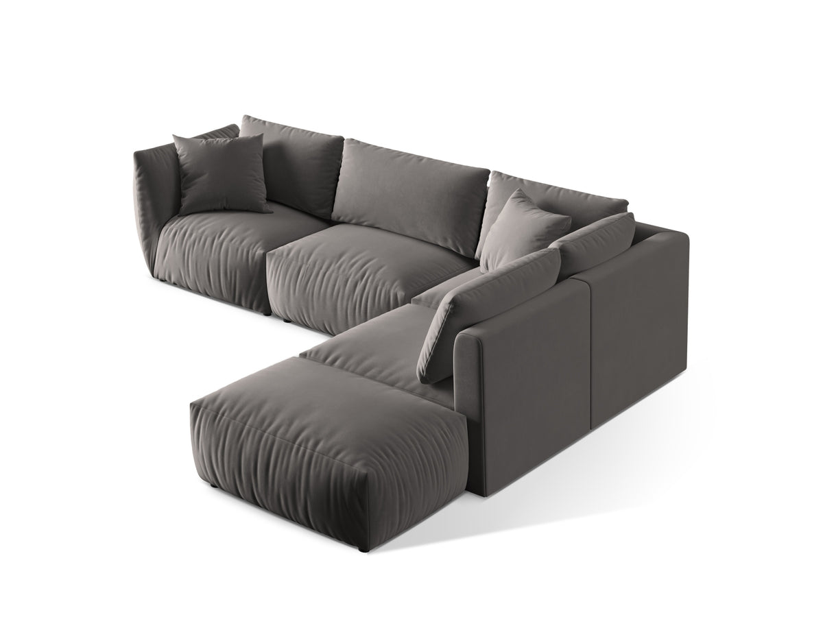 Chris Velour Modular Ecksofa rechts 4 Sitzer in Grey-Casino präsentiert im Onlineshop von KAQTU Design AG. Ecksofa rechts ist von Micadoni