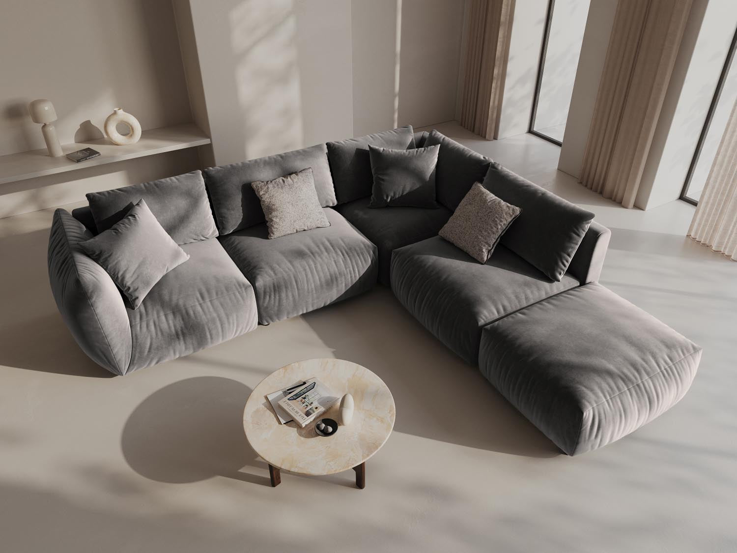 Elegantes Chris Velour Ecksofa in Grau, modular und komfortabel, ideal für stilvolle Wohnräume. Perfekt für entspannte Abende.