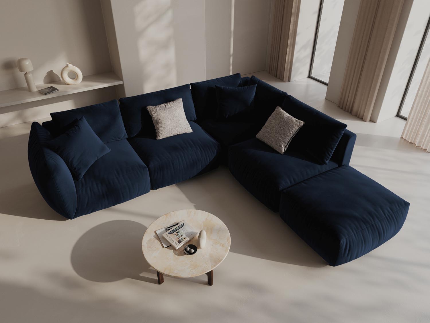 Elegantes Chris Velour Ecksofa in Royal Blue, ideal für stilvolle Wohnräume. Modular und bequem, perfekt für entspannte Abende.
